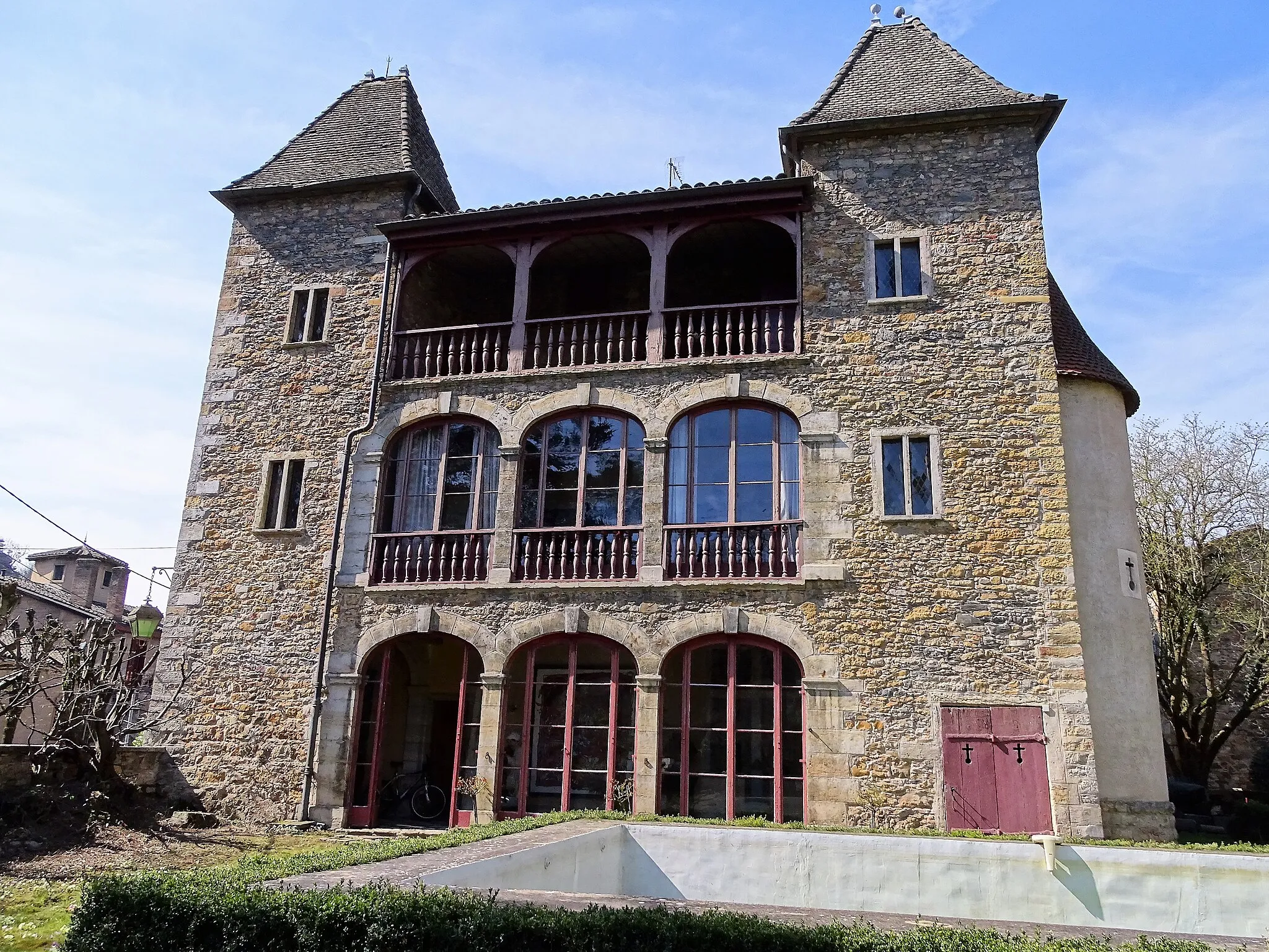 Photo showing: Ile Barbe. La Prévoté de face après reconstruction par Claude Laboureur au XVIIe siècle