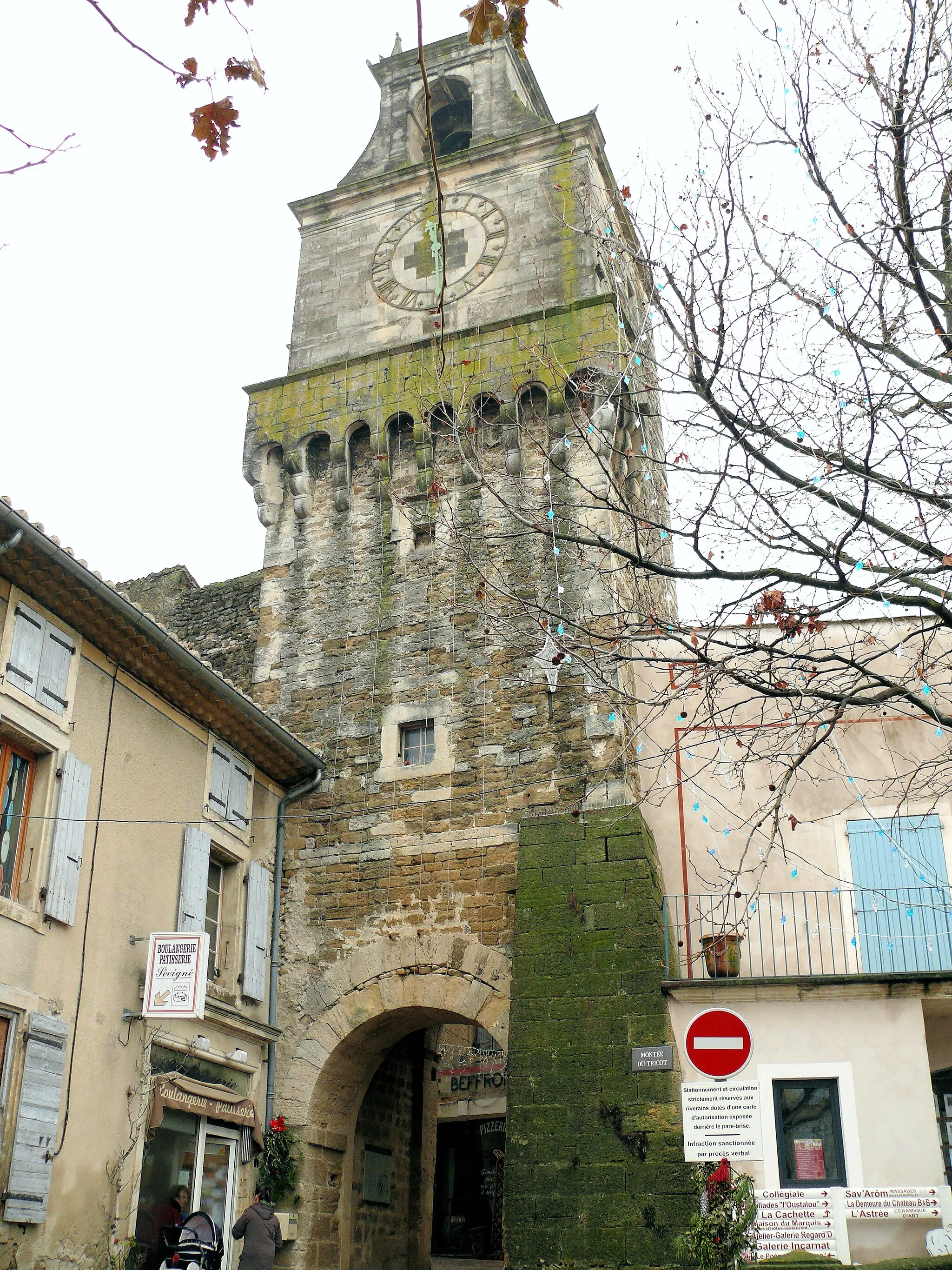 Photo showing: Grignan - Beffroi