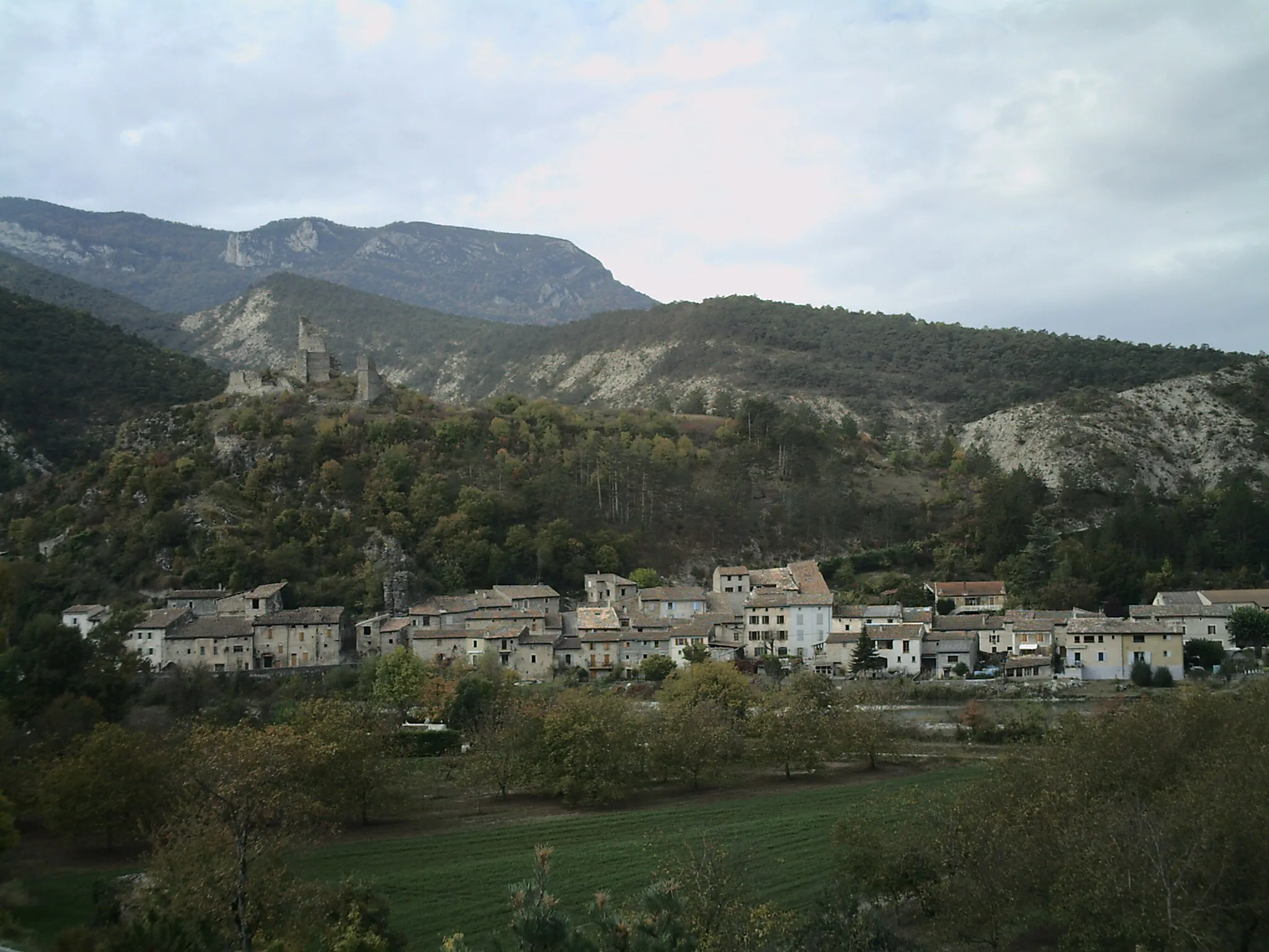 Photo showing: Town of Pontaix, Drôme, France
