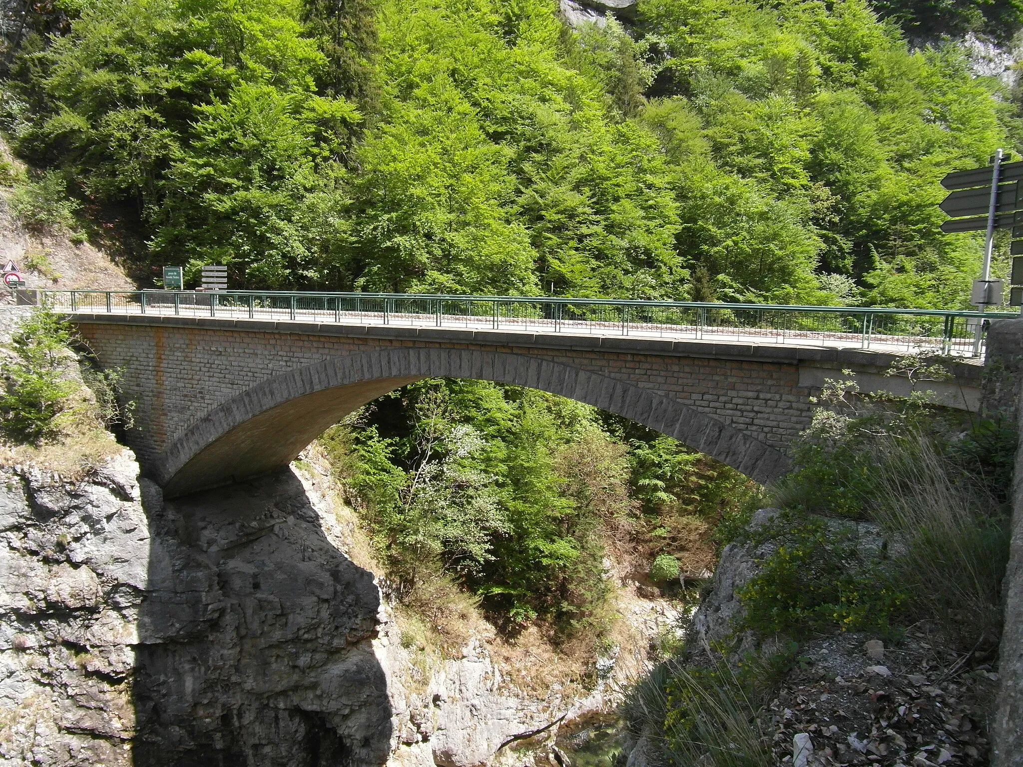 Photo showing: Le pont de la Goule Noire à Saint-Julien-en-Vercors