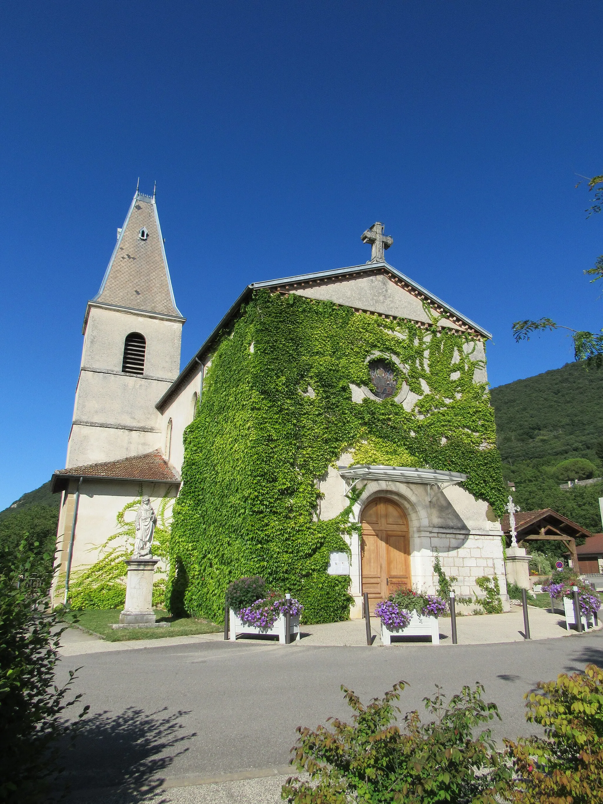 Photo showing: église Saint Antoine