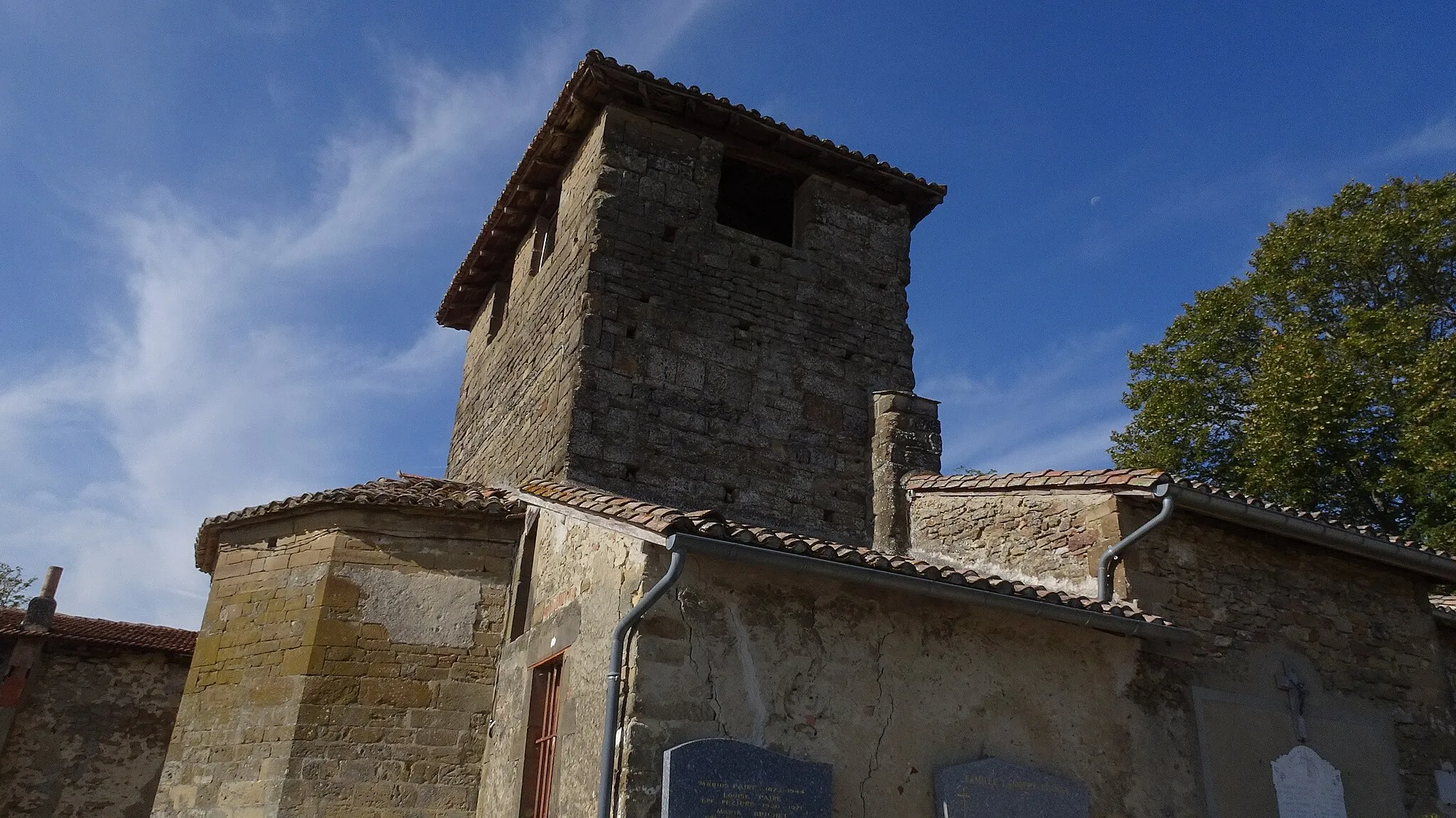 Photo showing: Vu Nord de l'Église Romane de Saint-Ange