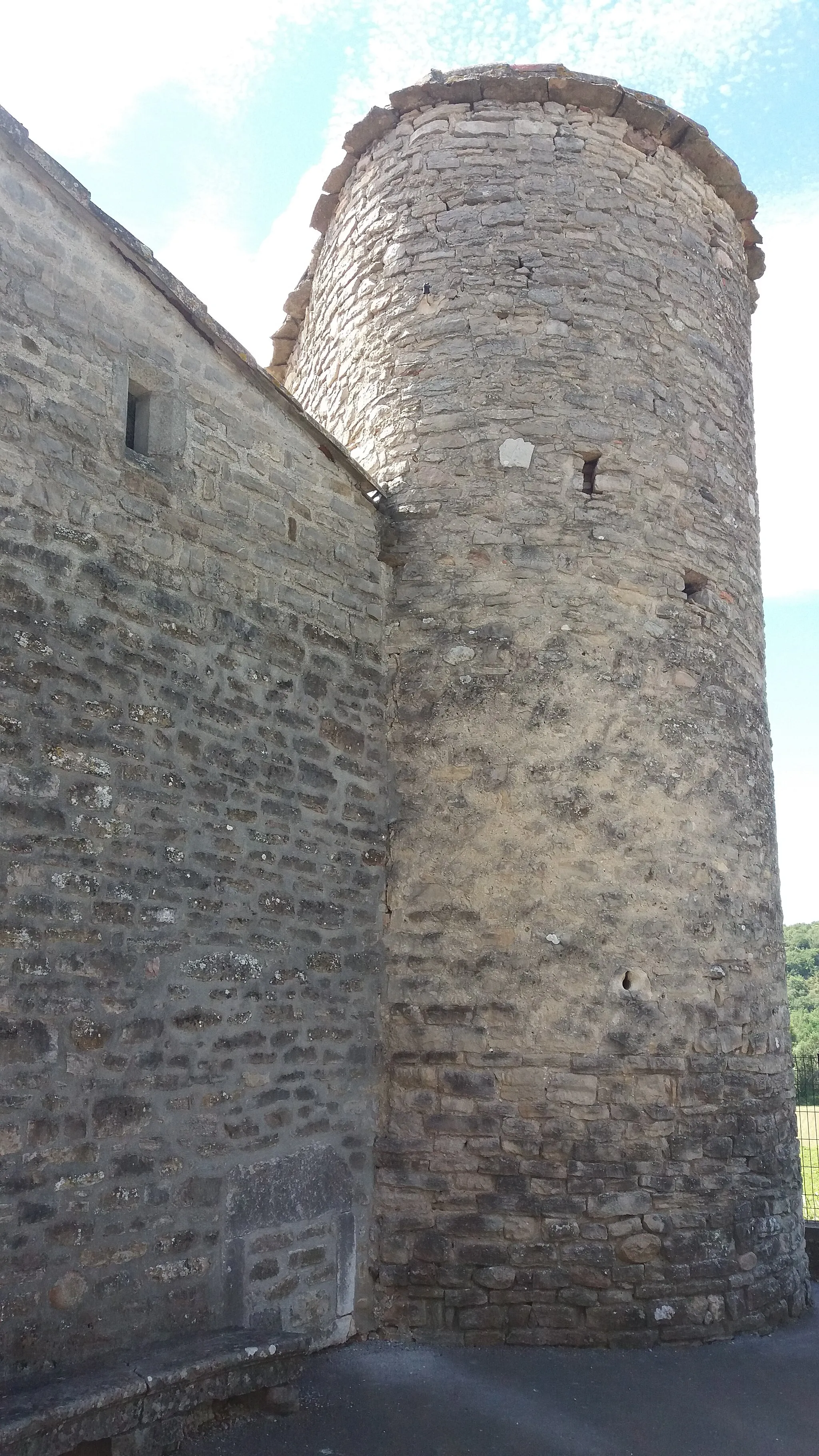 Photo showing: Tour de Saint-Maurice d'Ardèche, côté église.