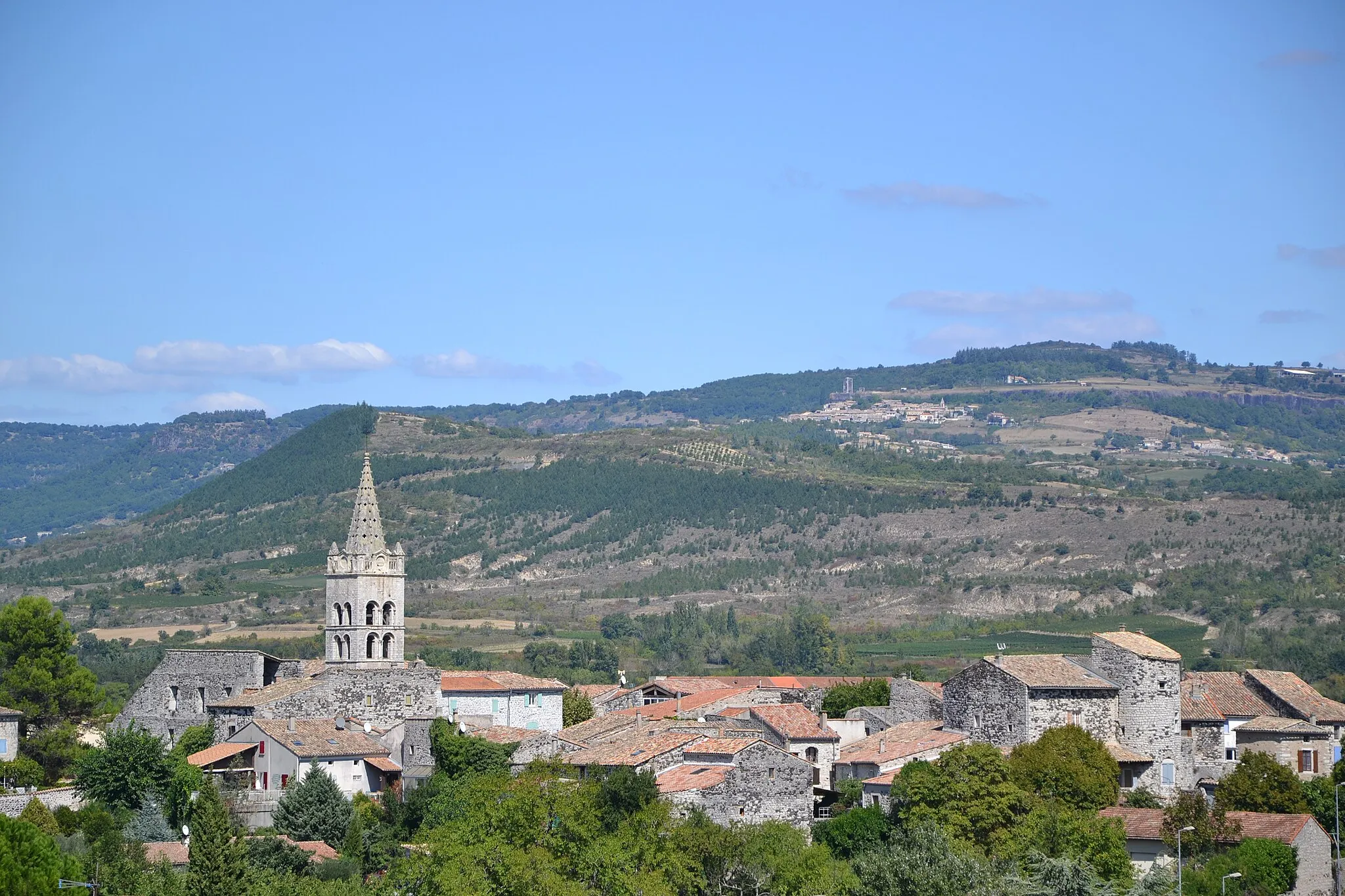 Photo showing: Vue d'ensemble de la vieille ville de Lavilledieu.