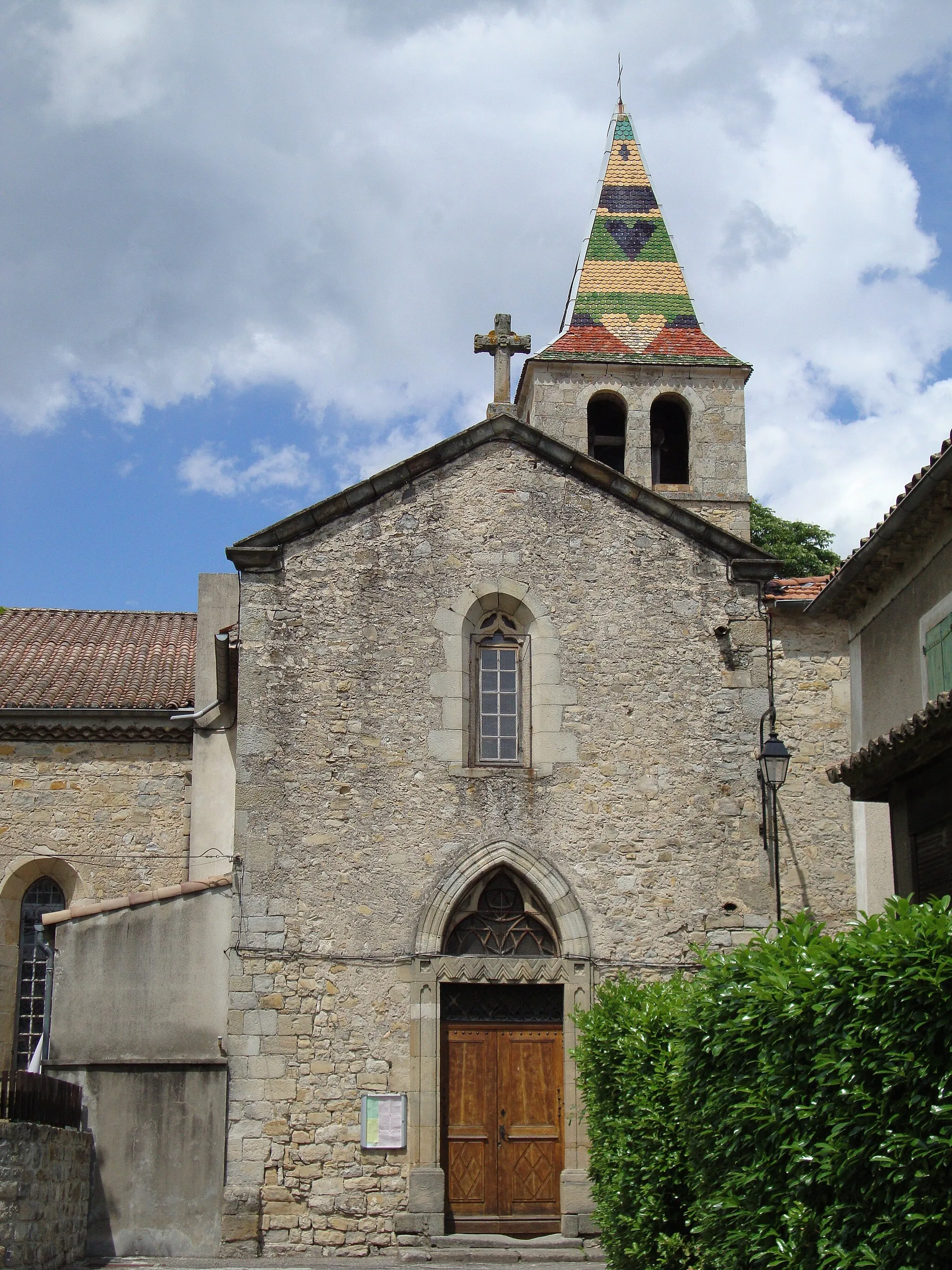 Photo showing: Vesseaux (Ardèche, Fr) church.