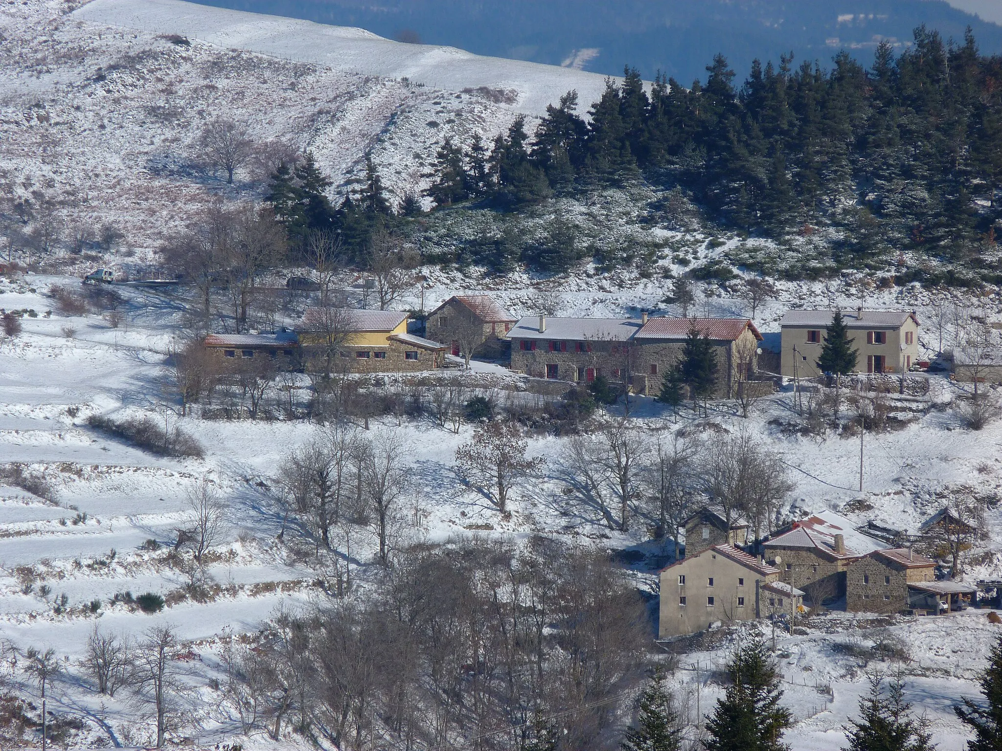 Photo showing: Photo du hameau de Sauveille sous un petit manteau de neige