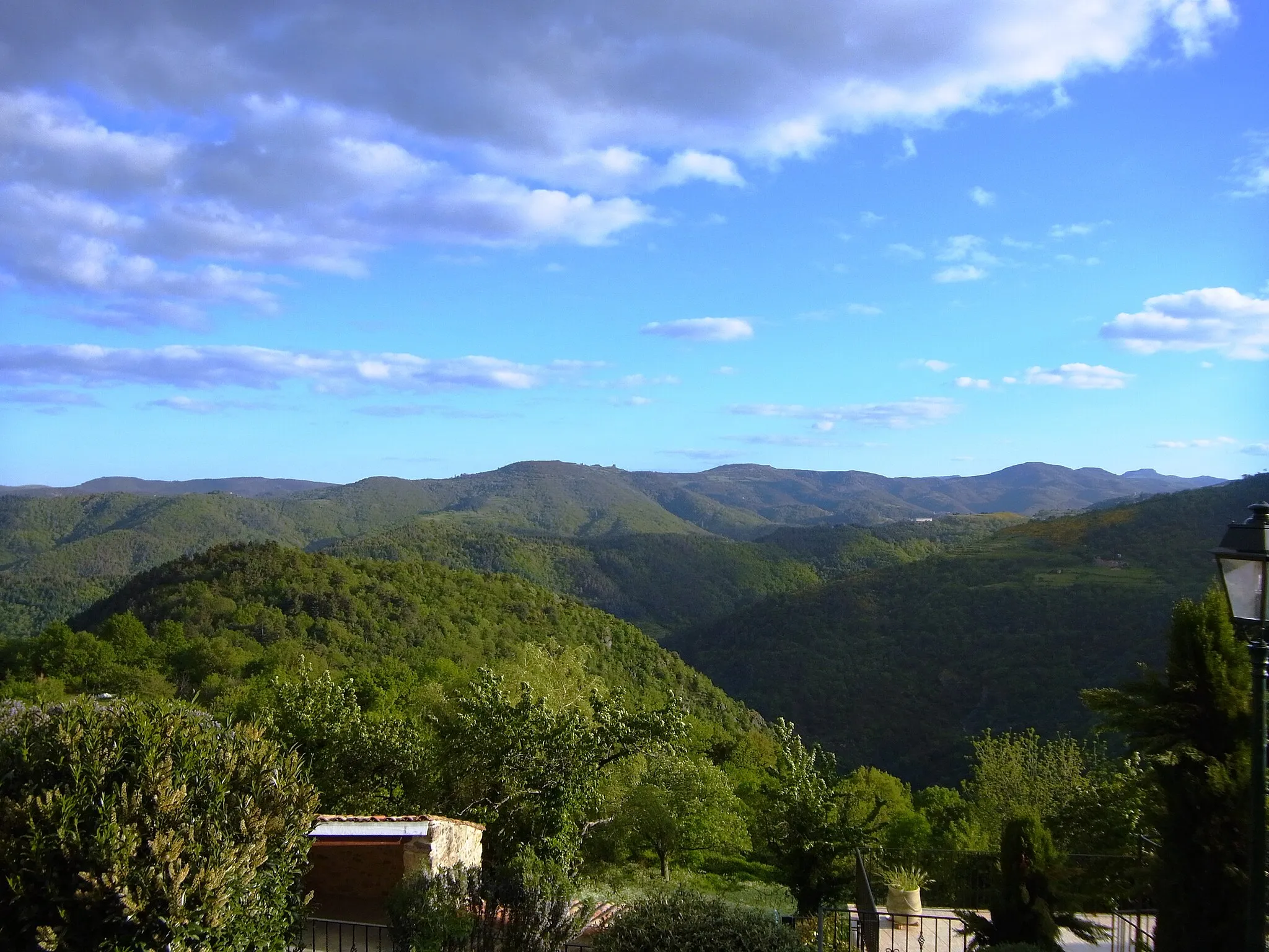 Photo showing: Cols, Gluiras, France