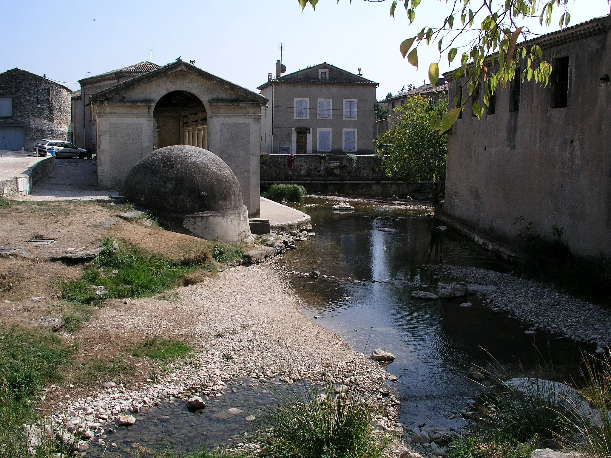 Photo showing: Source de Tourne (Bourg-Saint-Andéol)