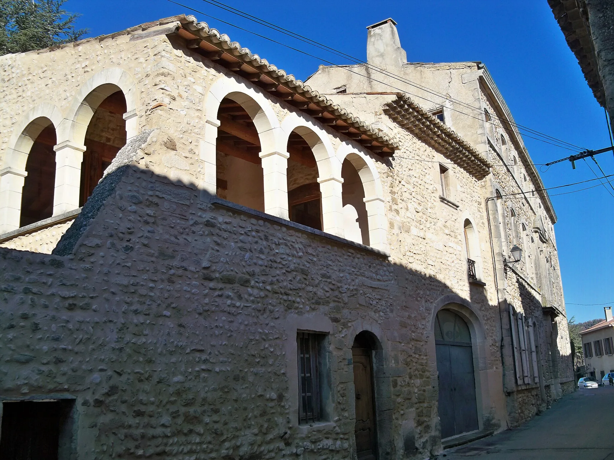 Photo showing: habitat à Visan (Vaucluse, France)