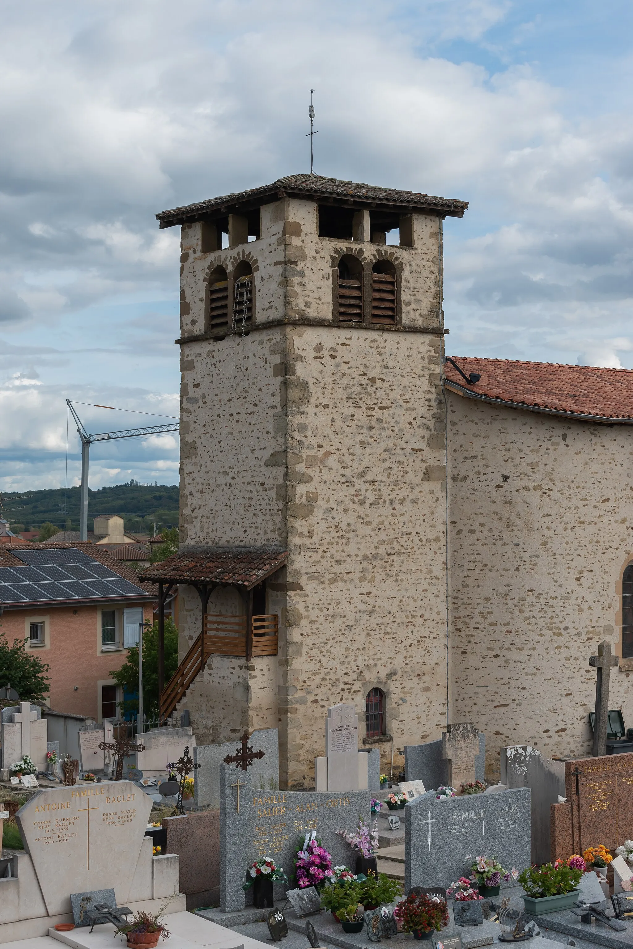 Photo showing: Bell tower of the Saint Louis church in Luzinay, Isère, France