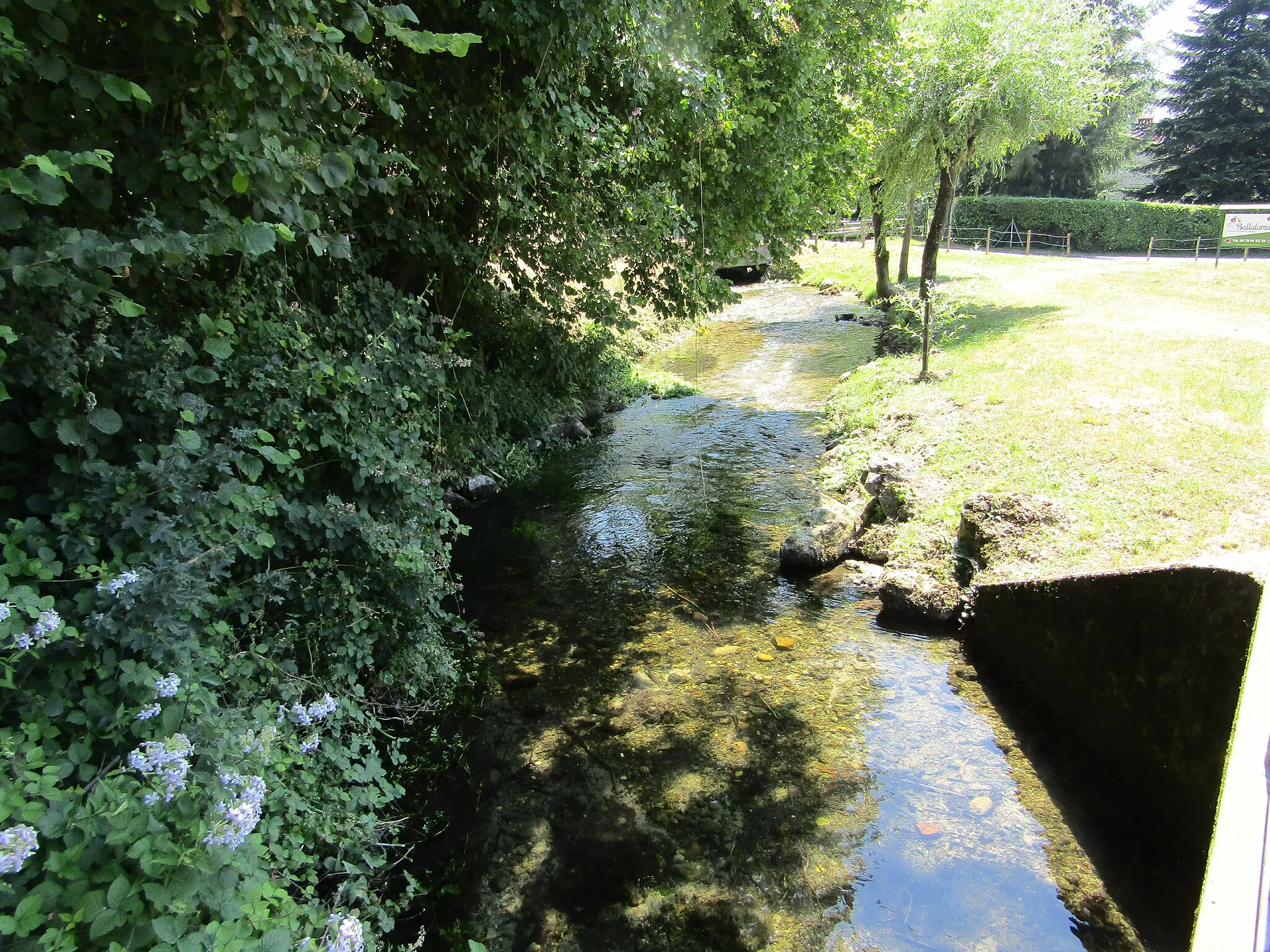 Photo showing: Ruisseau de Réaumont
