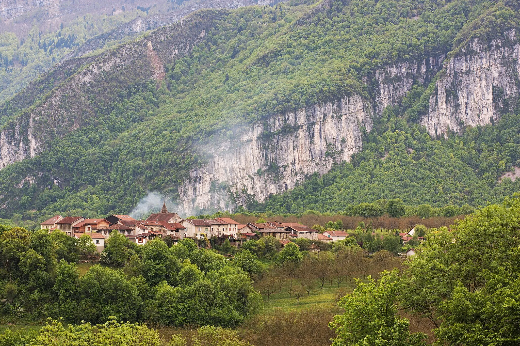 Photo showing: Village of Rovon, Isère (38), France. Shoot from route de Riquettière.