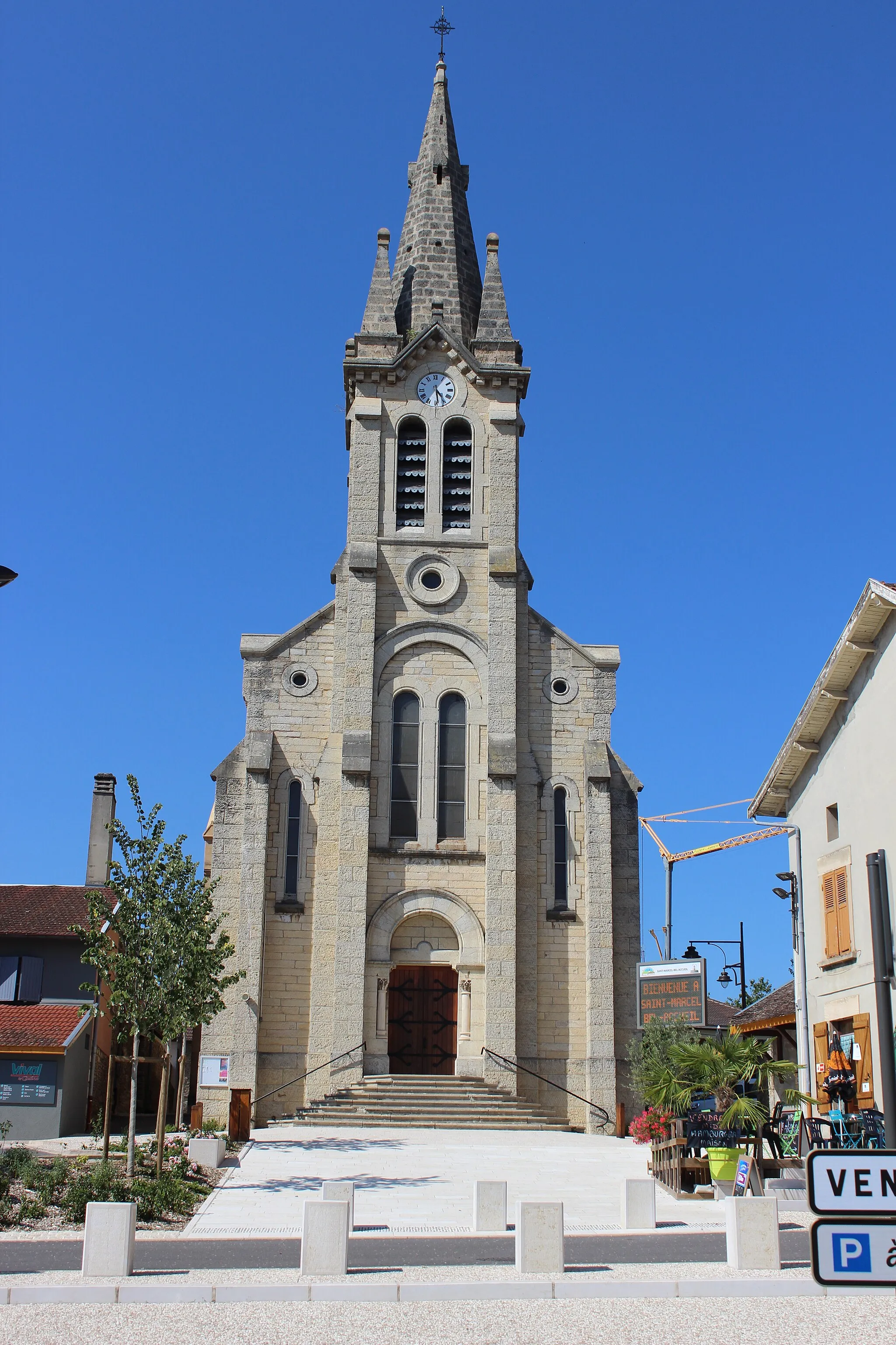 Photo showing: Saint-Marcel-Bel-Accueil - Église
