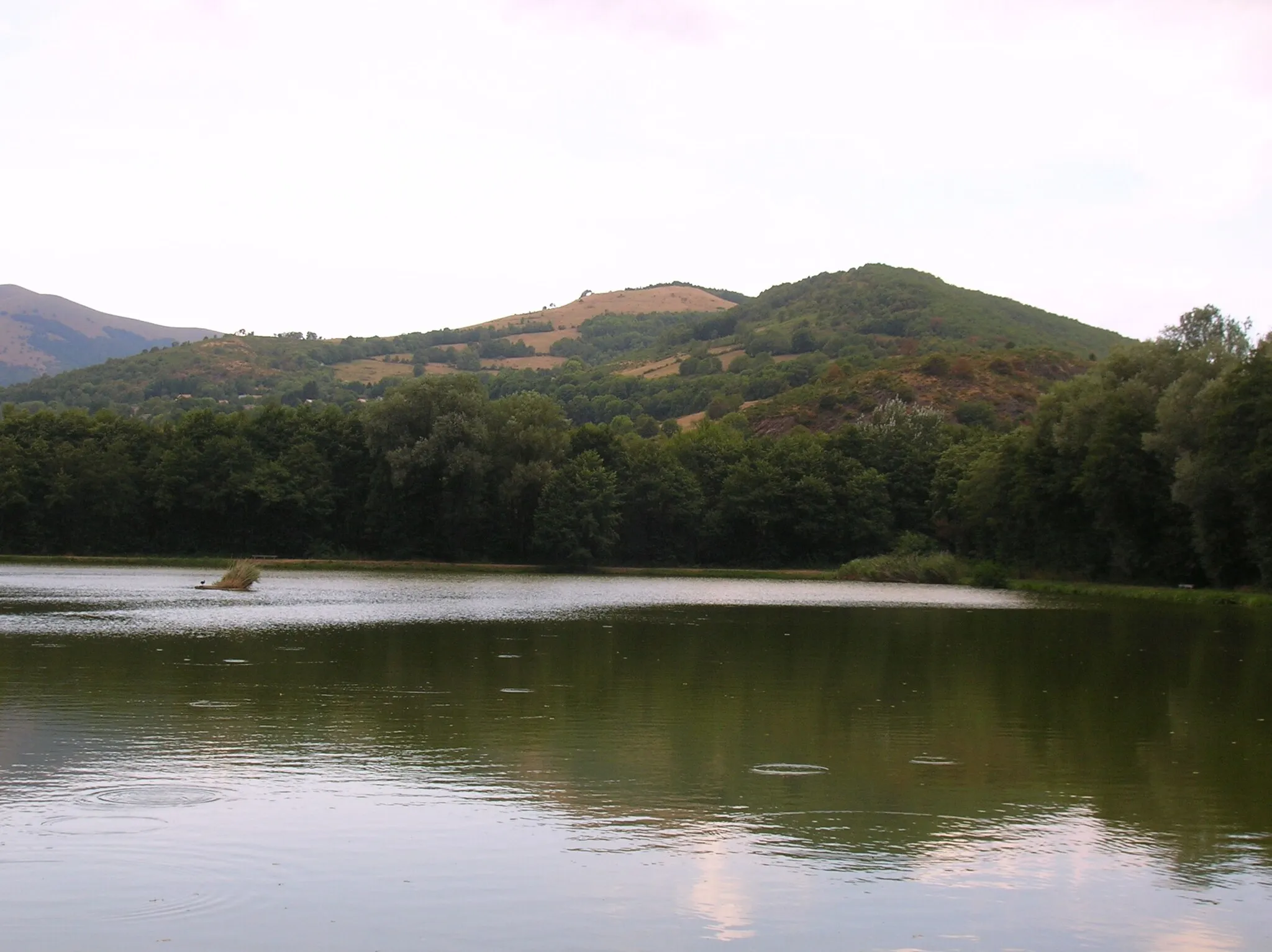 Photo showing: Etang du Crey, Susville, Isère, AuRA, France.