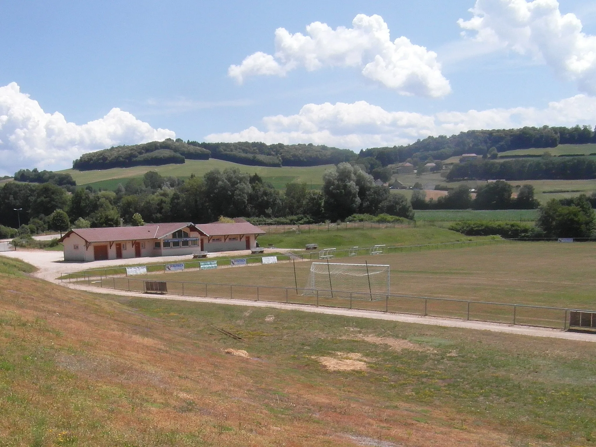 Photo showing: Stade de Valencogne