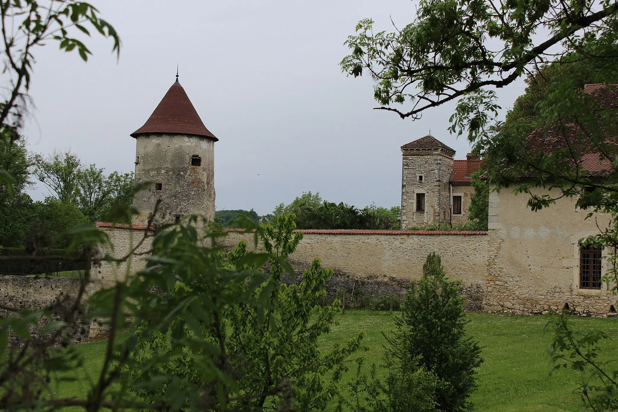 Photo showing: Château de Chapeau cornu.