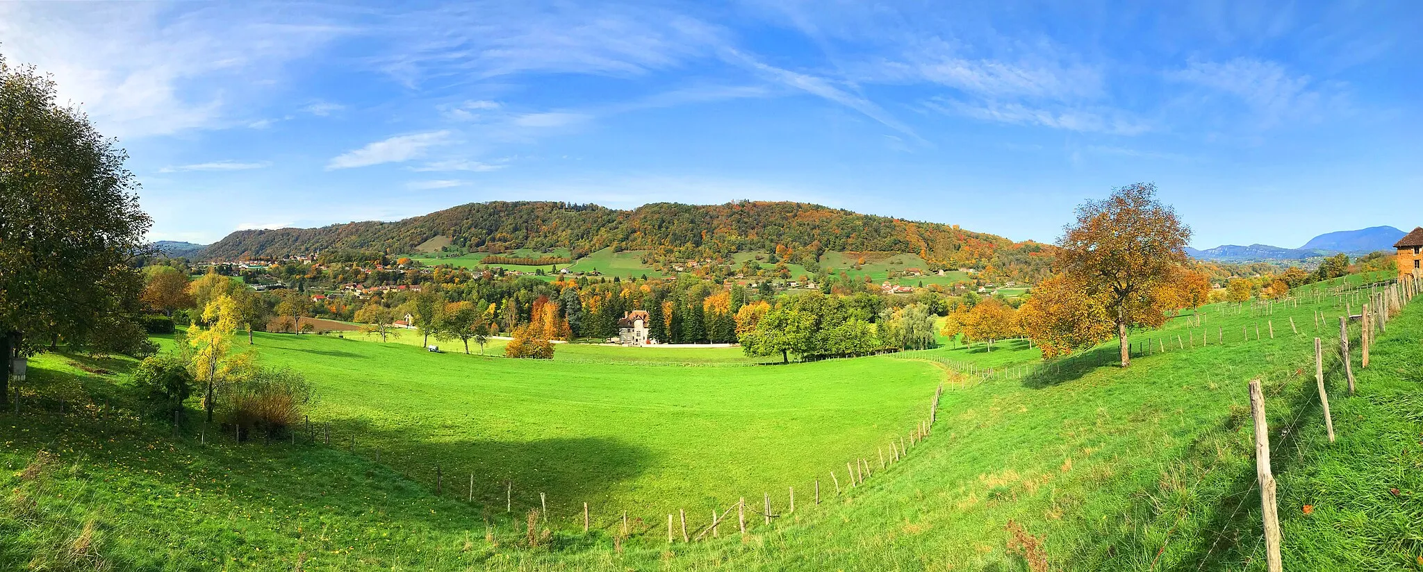 Photo showing: vue vers la Chaneaz