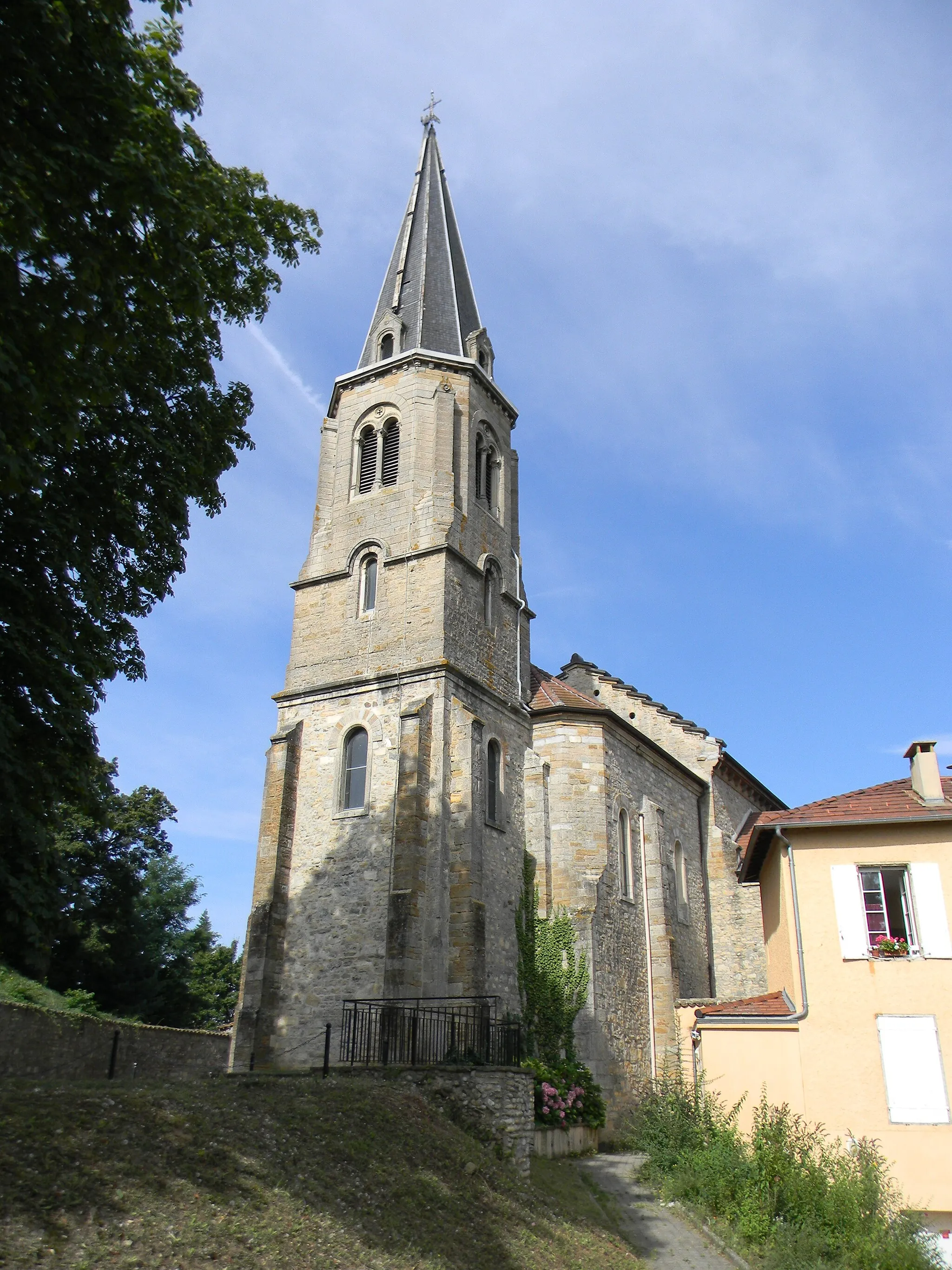Photo showing: Église Notre-Dame de l'Assomption de Colombier-Saugnieu.