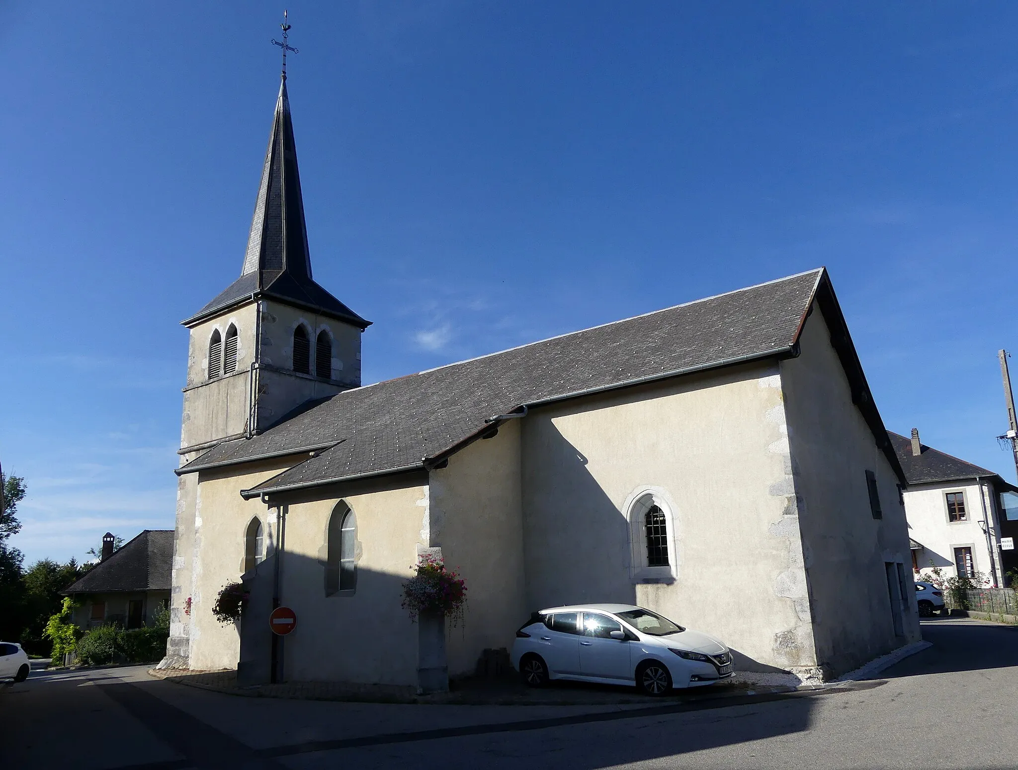 Photo showing: Sight of Chainaz-les-Frasses church, in Haute-Savoie, France.