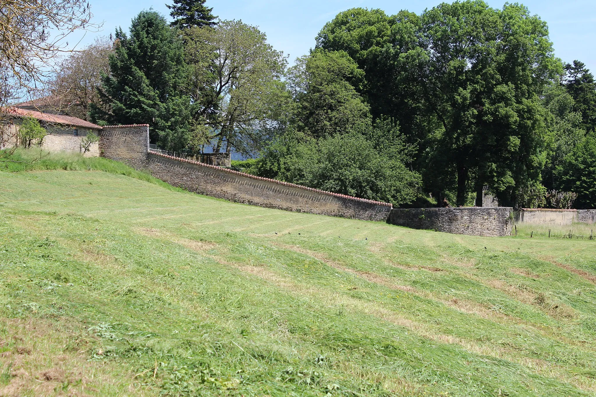 Photo showing: Château de Montplaisant.