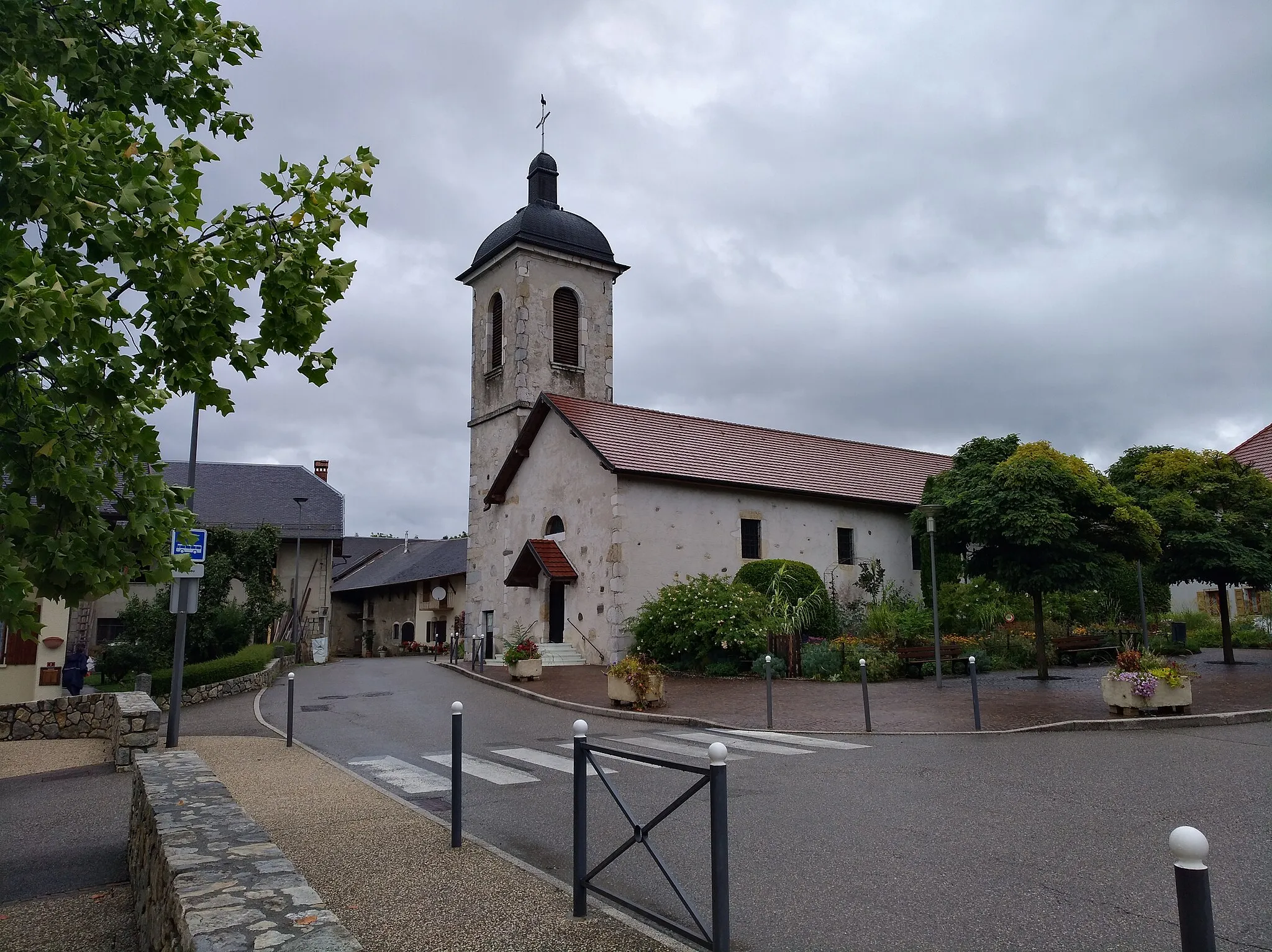 Photo showing: Vue de l'église Saint-Martin de Chapeiry, en Haute-Savoie.