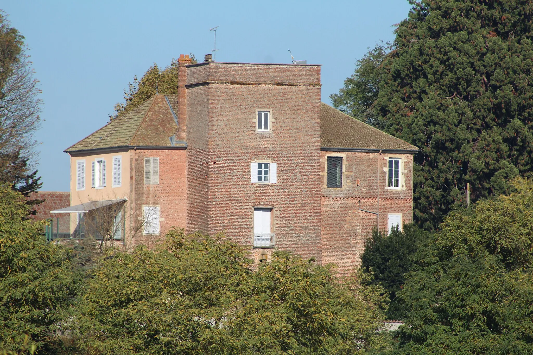 Photo showing: Château des sires de Bâgé à Bâgé-le-Châtel.