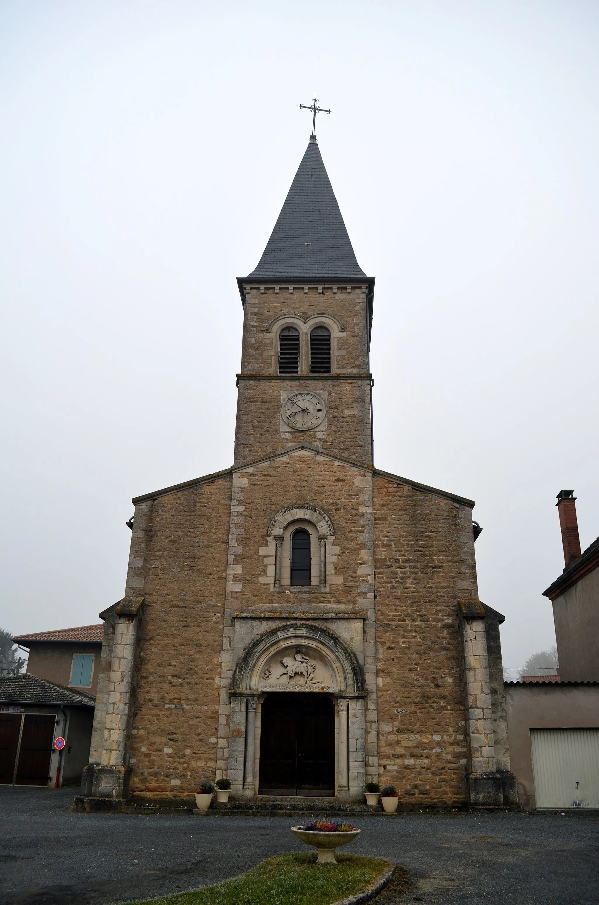 Photo showing: Église Saint-Martin de Baneins.