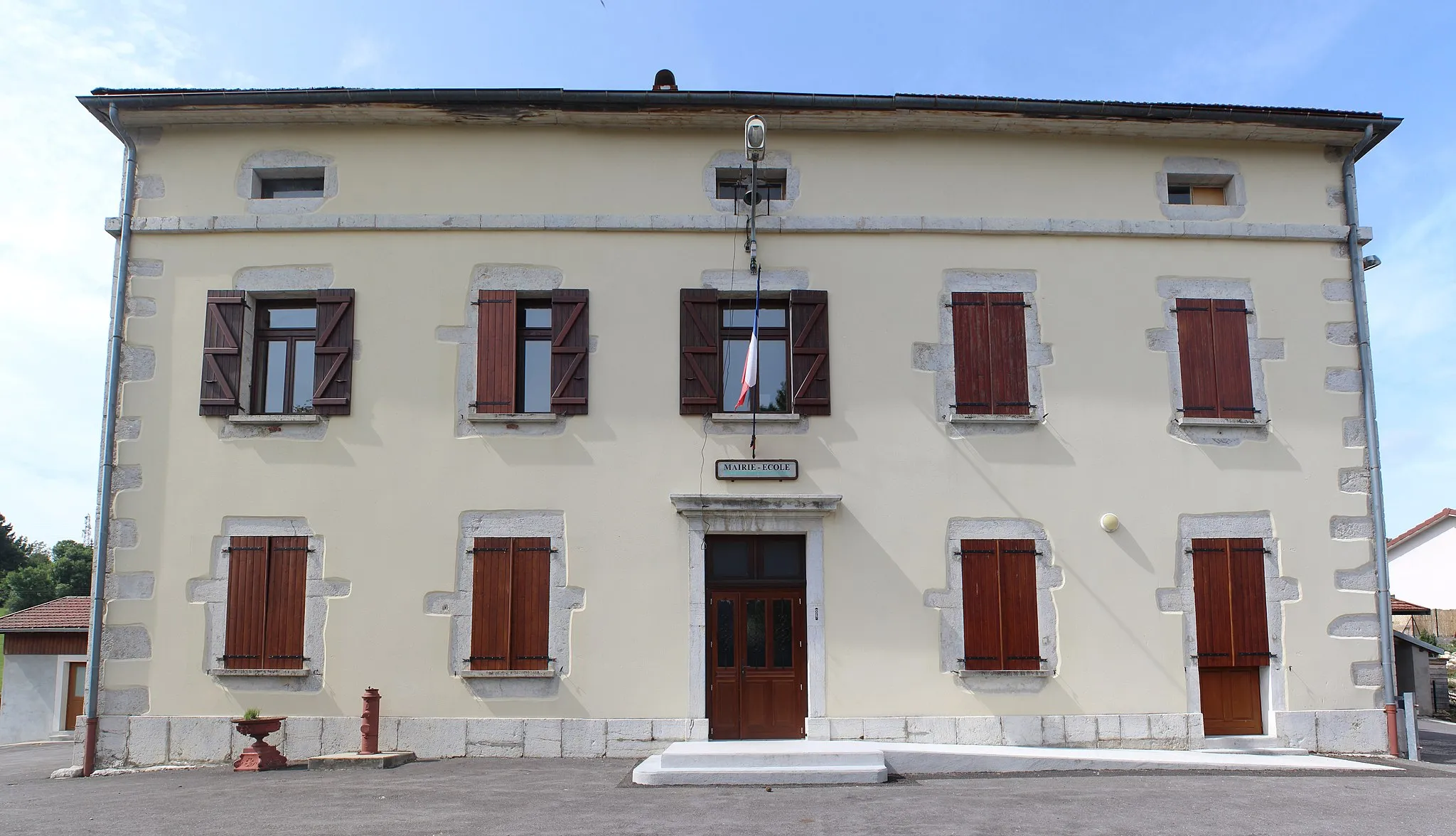 Photo showing: Mairie de Belleydoux.