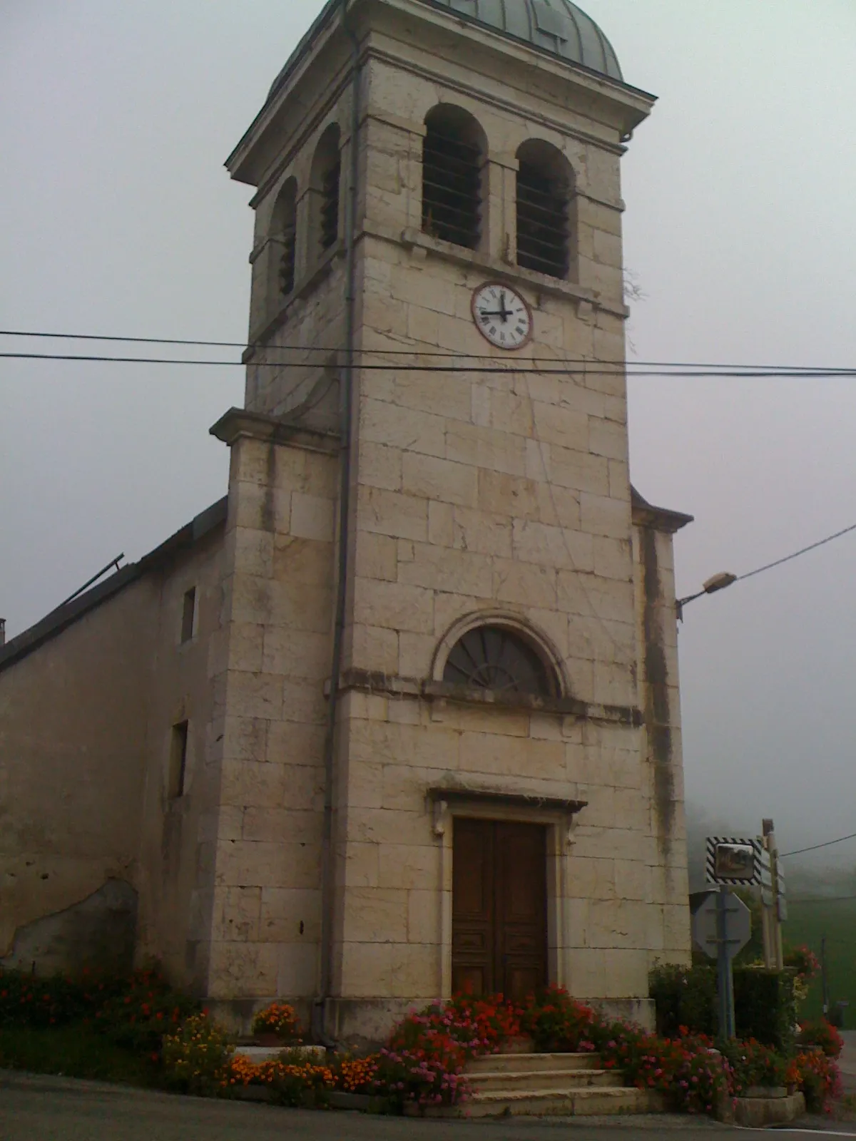 Photo showing: Church at Brenaz, Ain, France