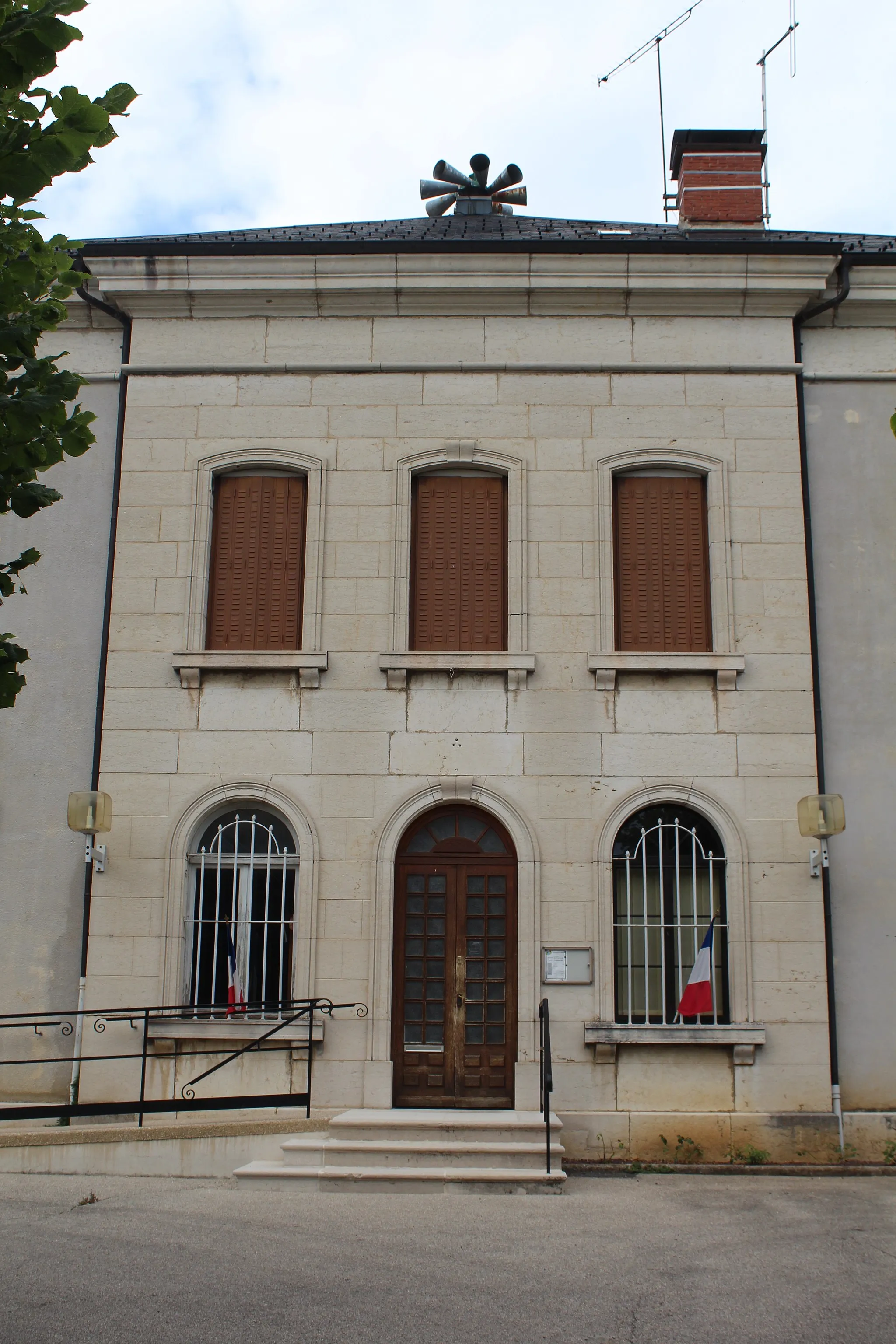 Photo showing: Mairie de Champdor, Champdor-Corcelles.