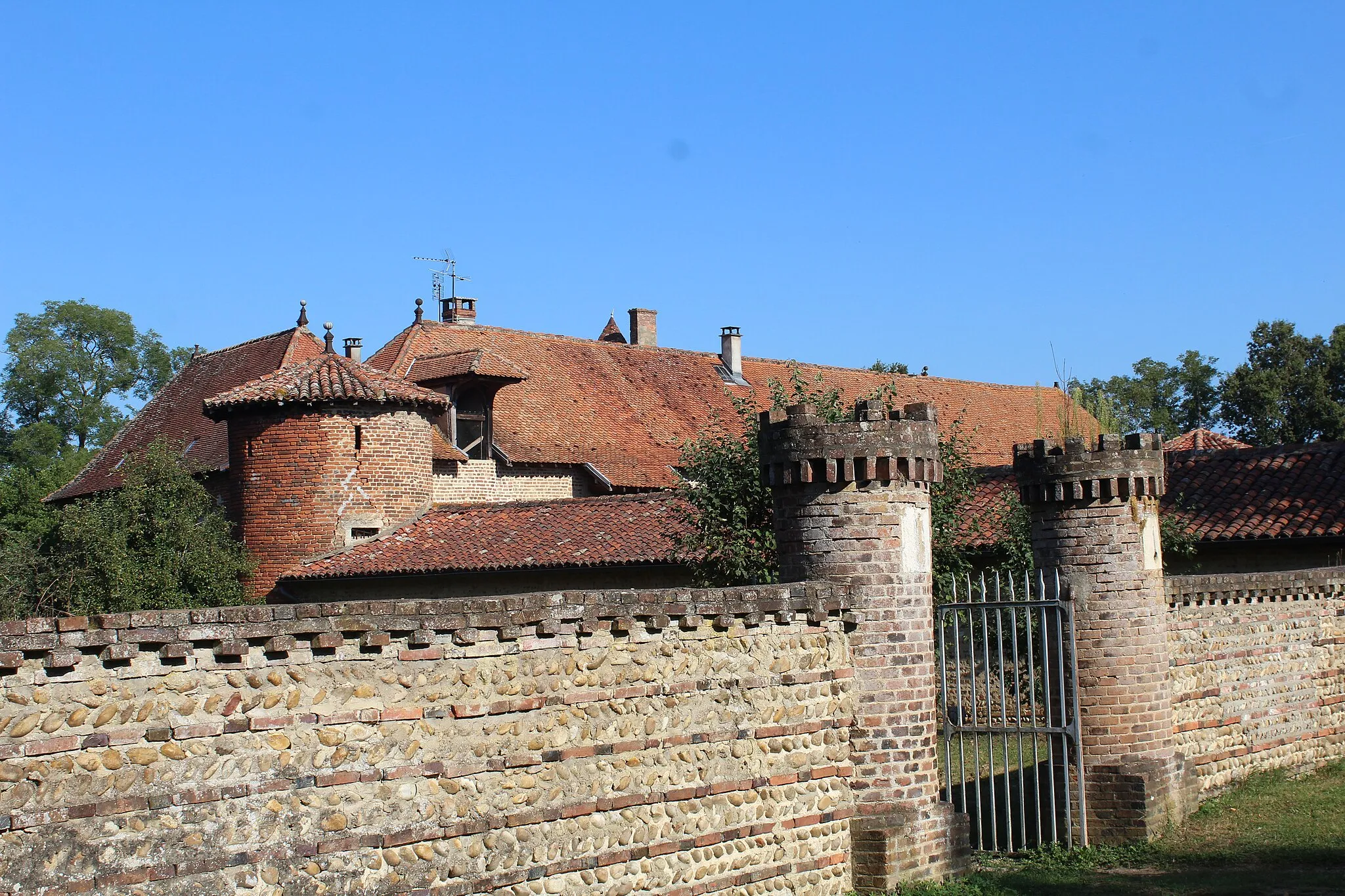 Photo showing: Château de Châtenay à Chanoz-Châtenay.