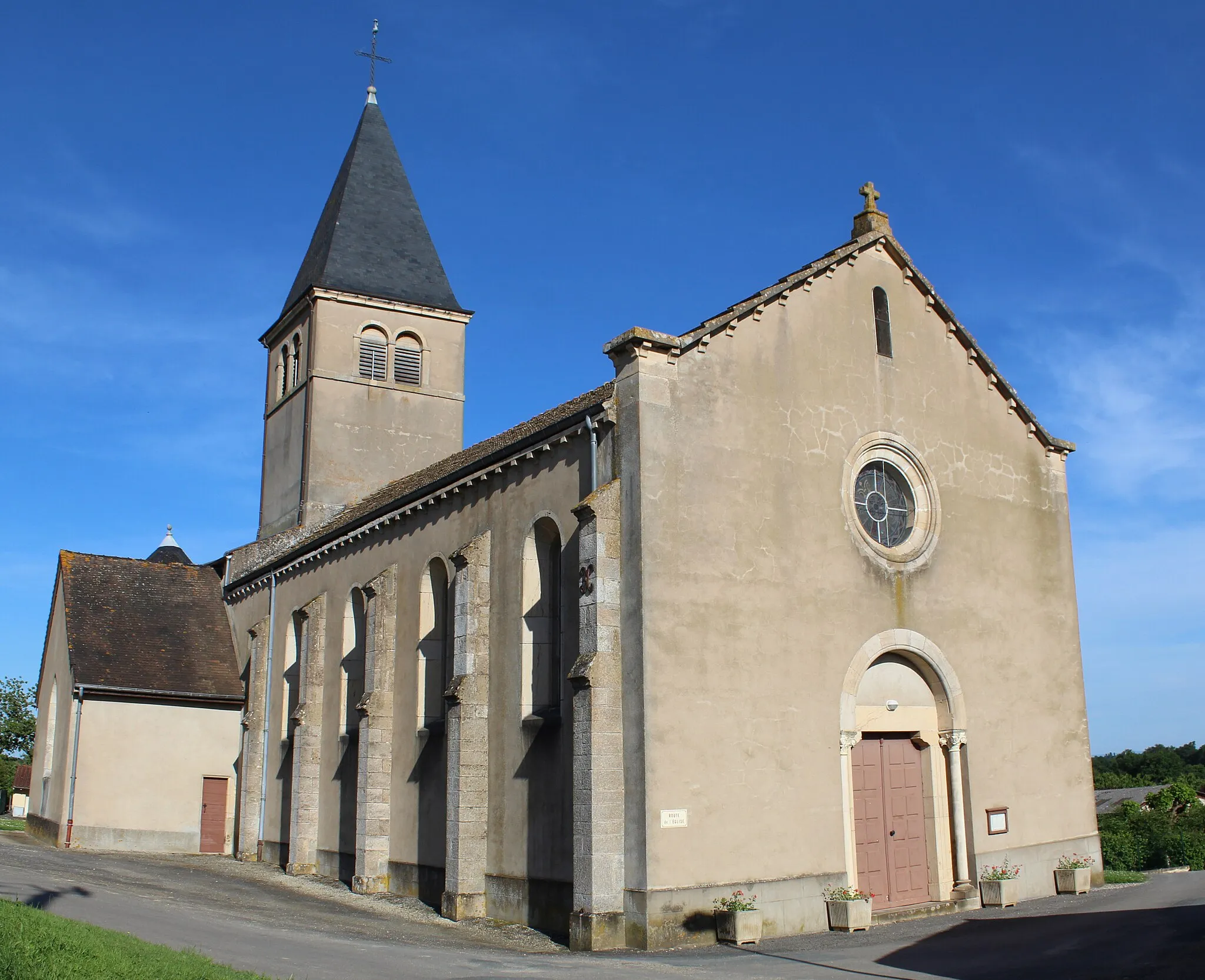 Photo showing: Église Saint-Martin de Chavannes-sur-Reyssouze.