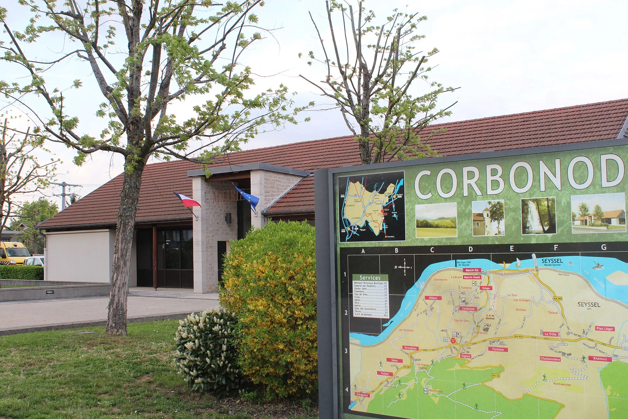 Photo showing: Mairie de Corbonod.