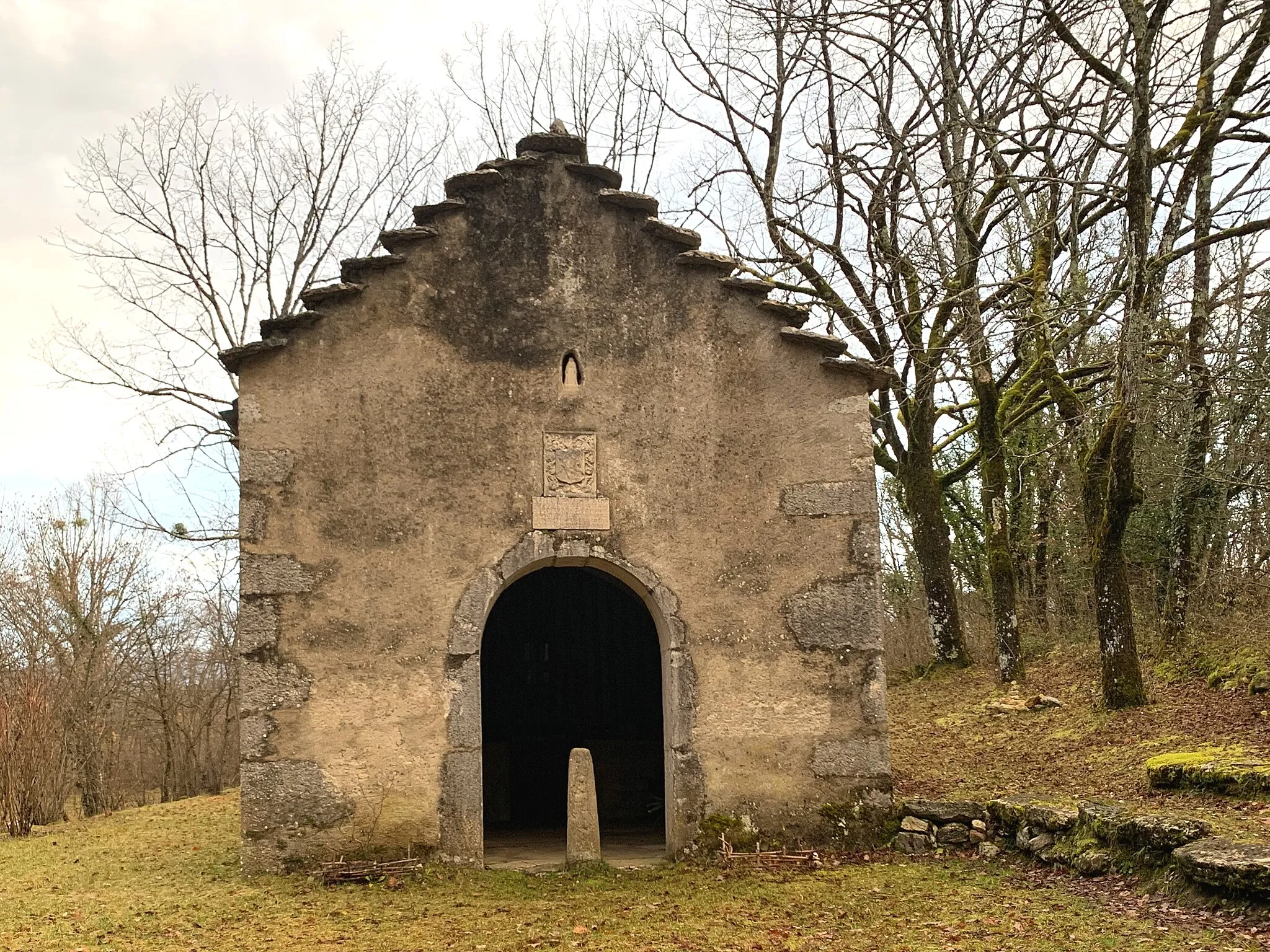 Photo showing: Chapelle Sainte-Anne de Contrevoz (décembre 2019).