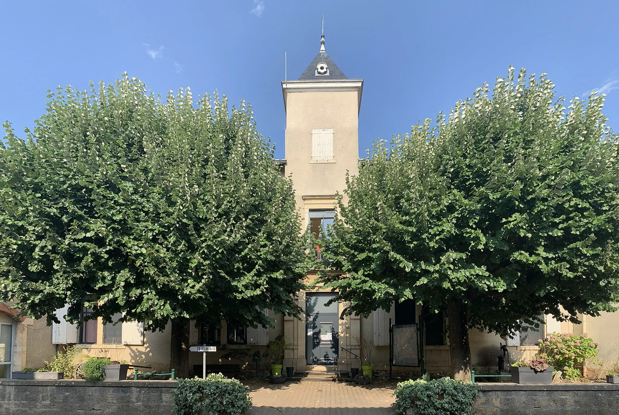 Photo showing: Mairie de Fareins.