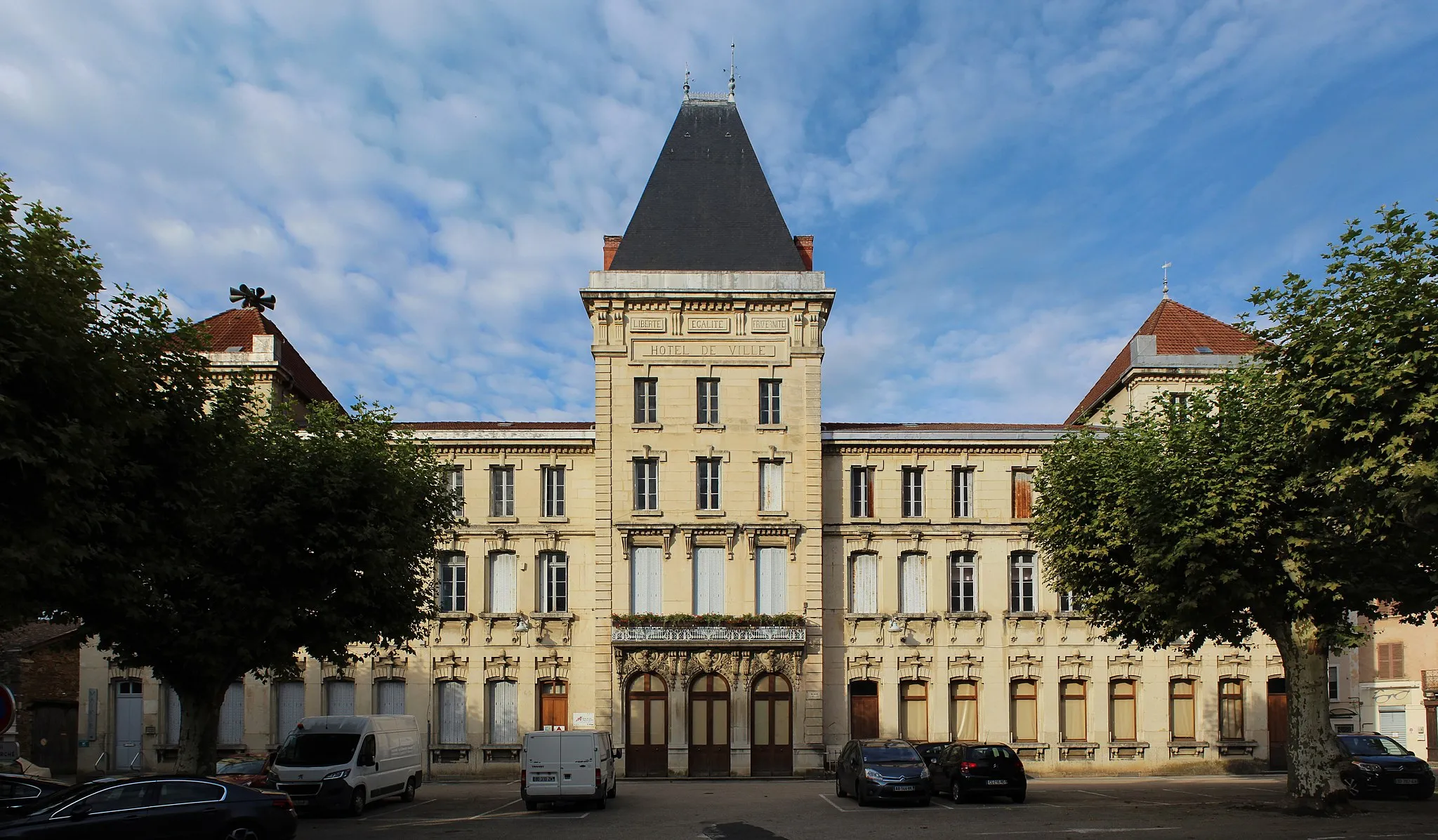 Photo showing: Hôtel de ville de Jujurieux.