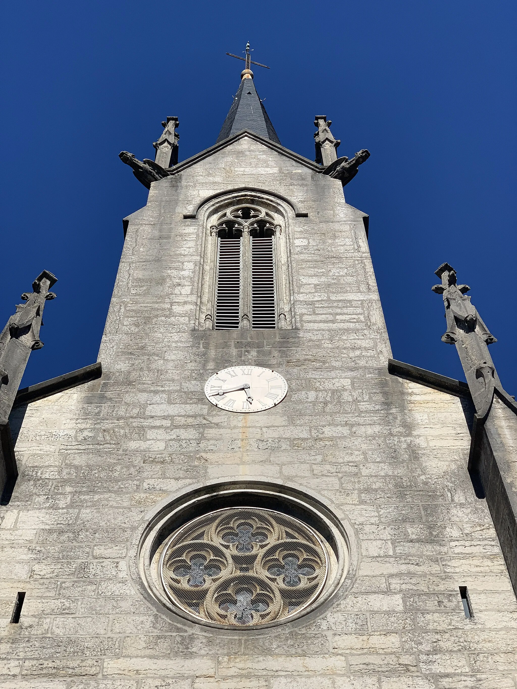 Photo showing: Église Saint-Étienne de Jujurieux.