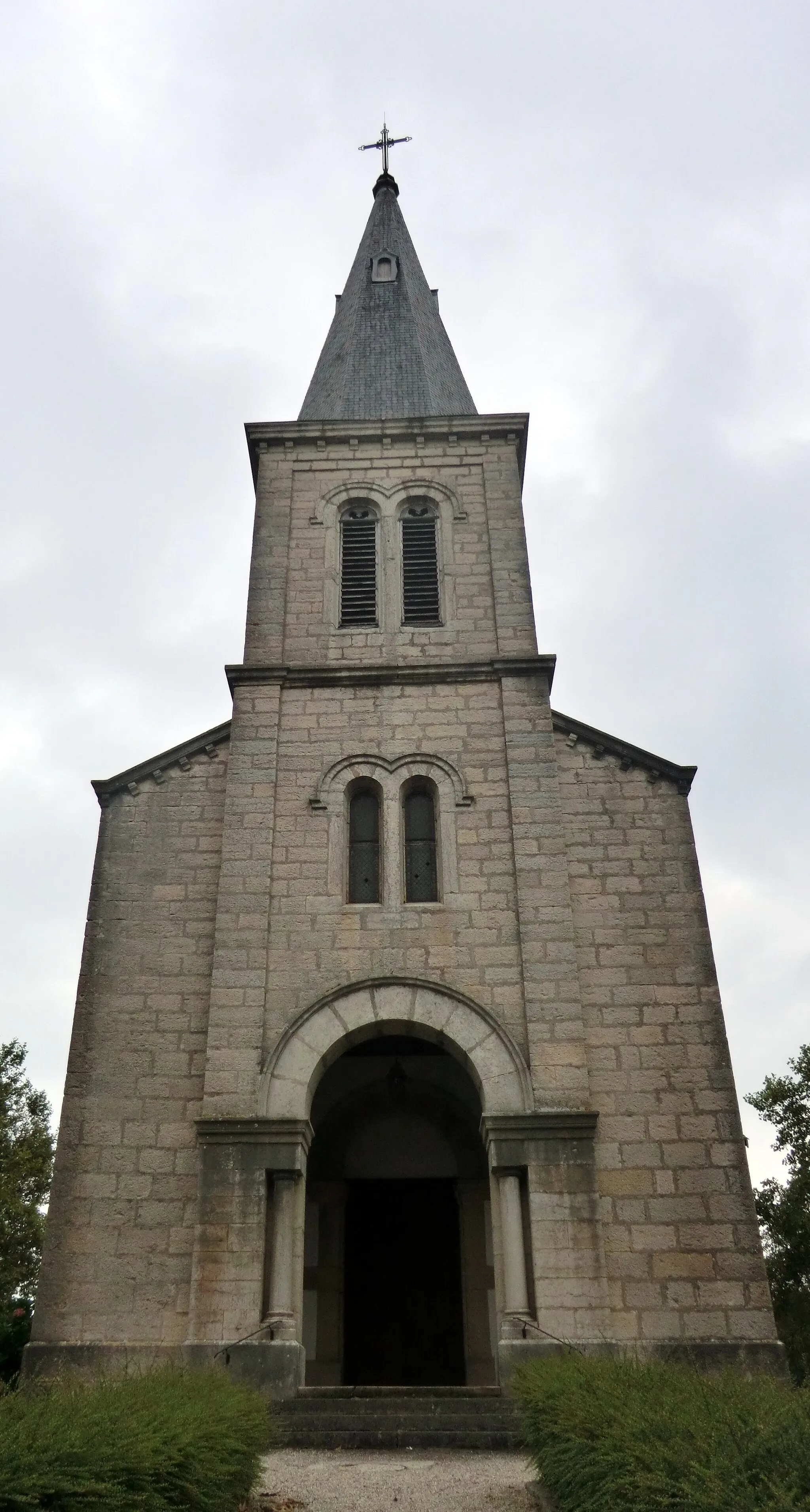 Photo showing: Church of Le Montellier.