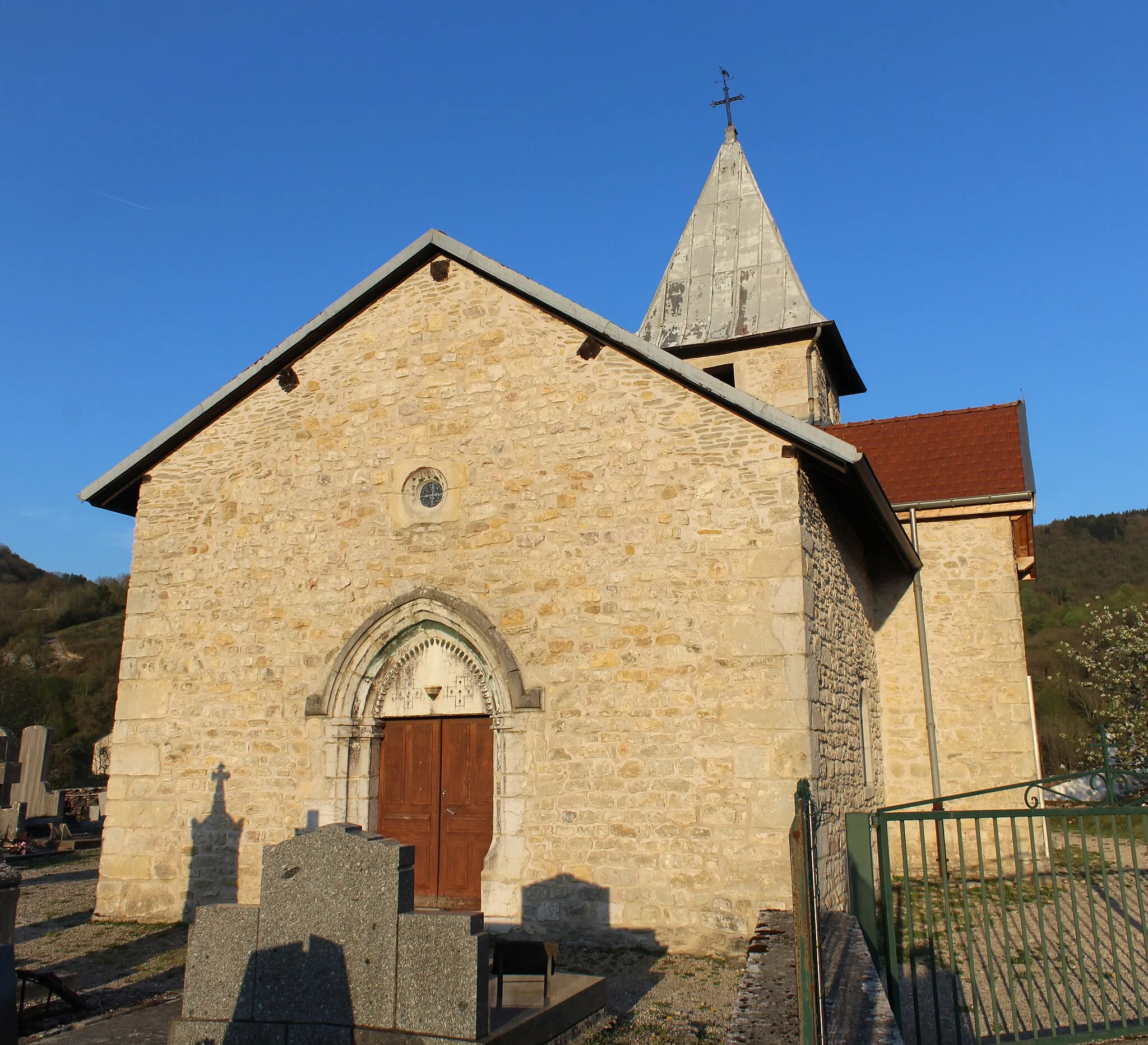 Photo showing: Église Saint-Amand de Labalme.