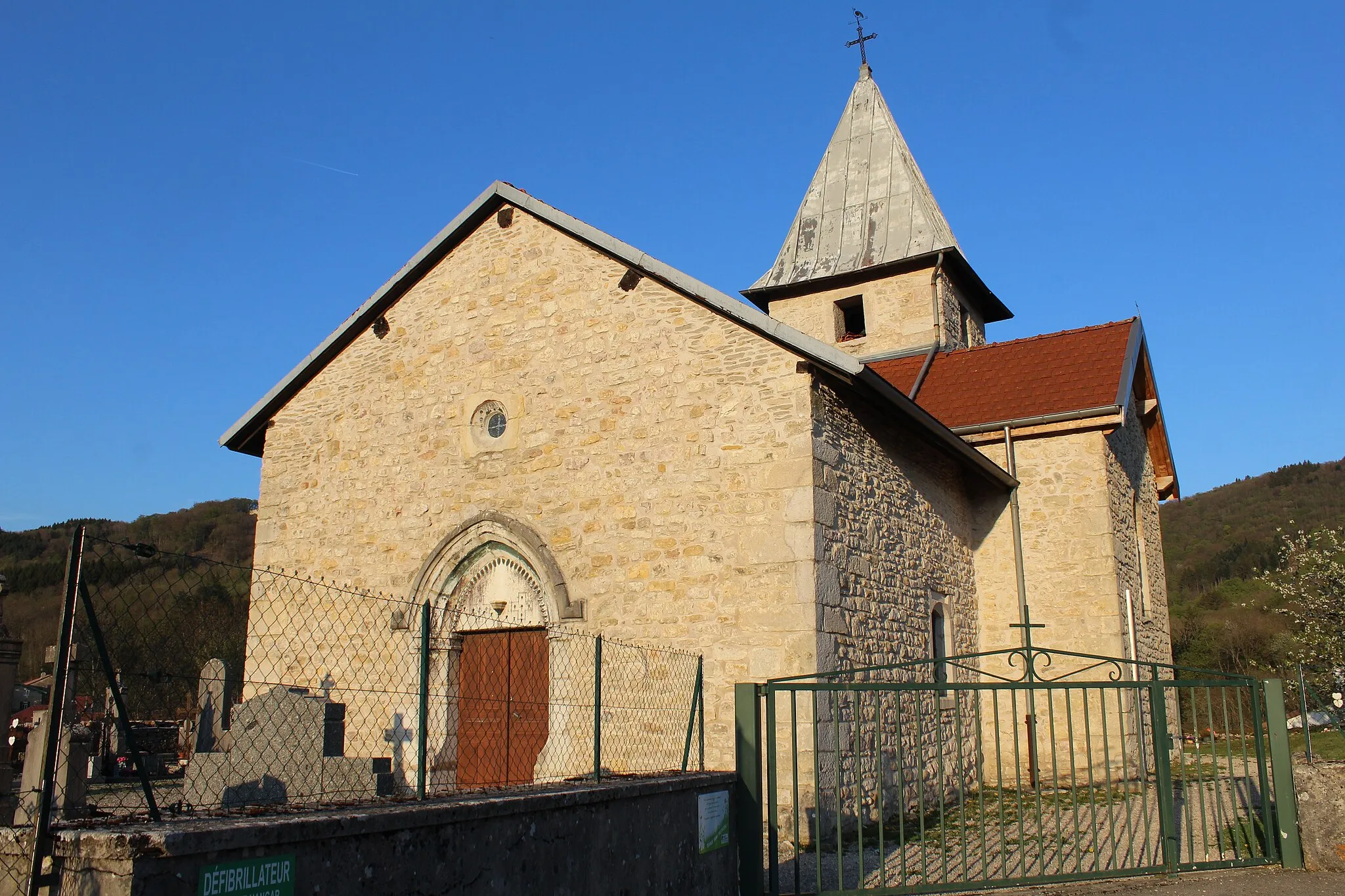 Photo showing: Église Saint-Amand de Labalme.