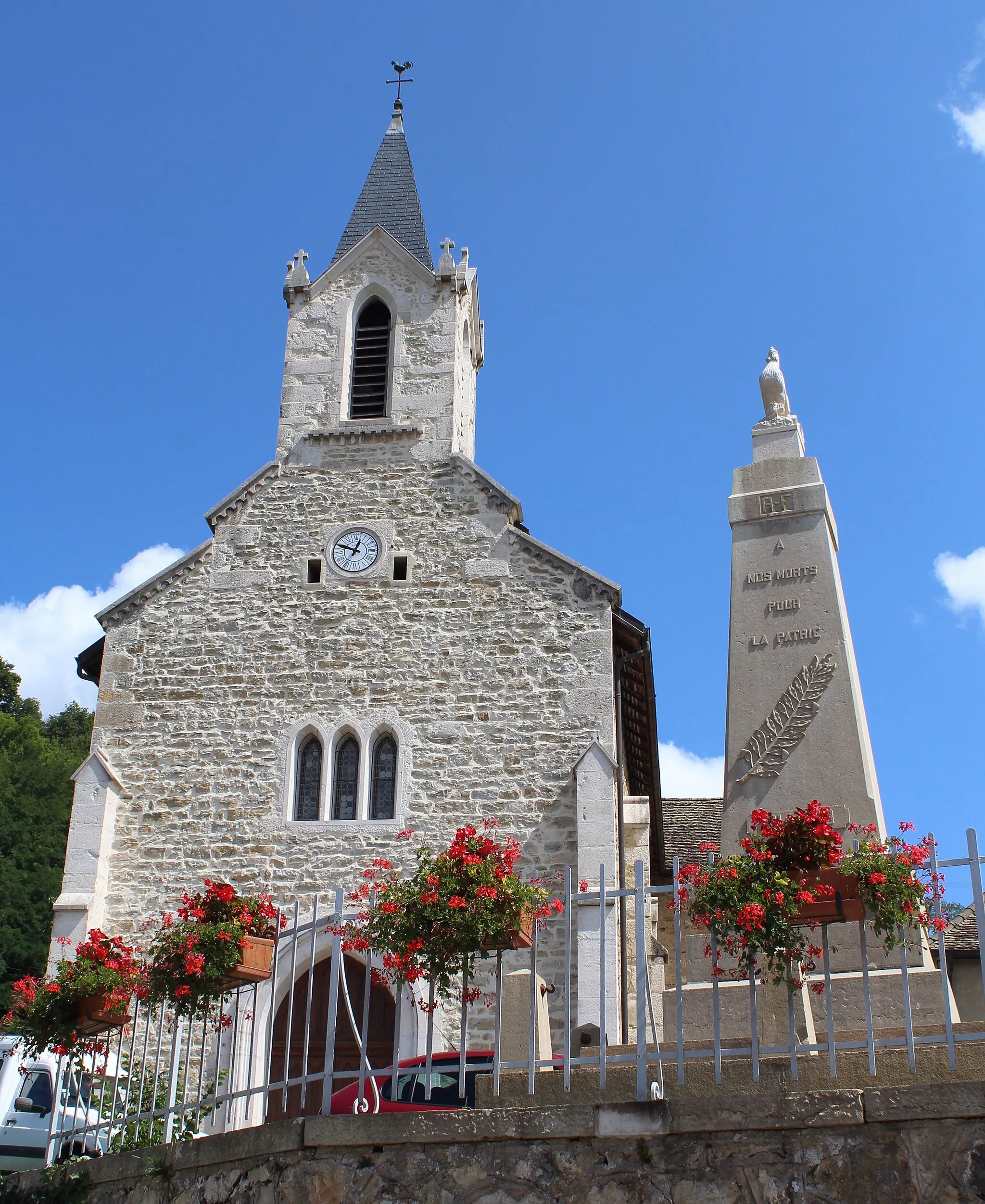 Photo showing: Église Saint-Pierre de Magnieu.