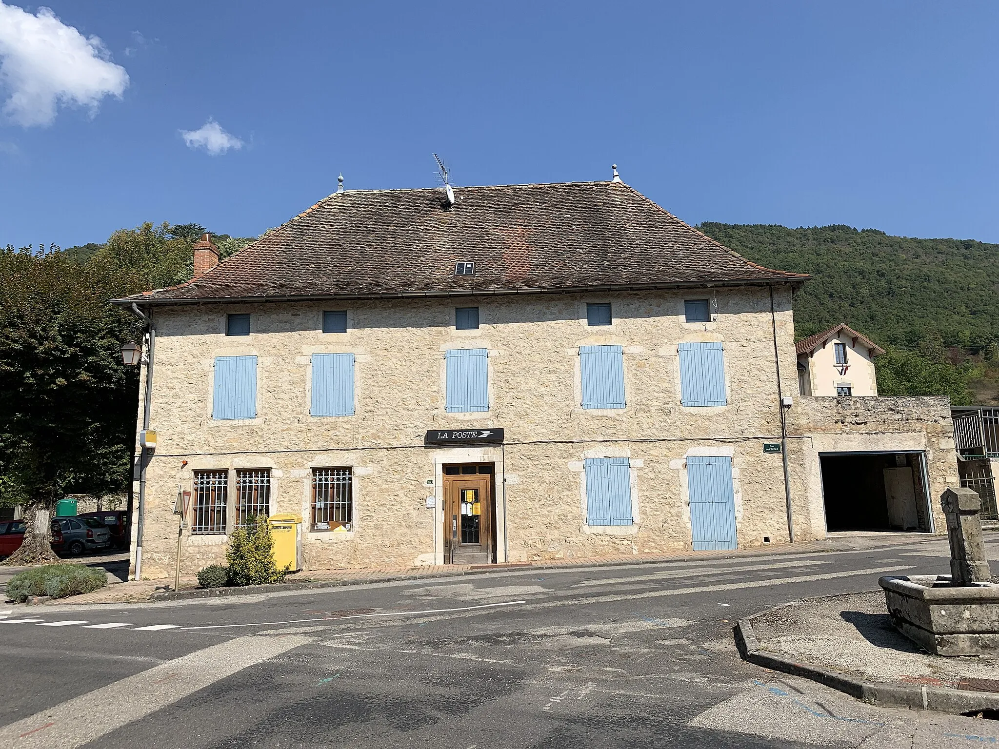 Photo showing: Bureau de poste de Lhuis.