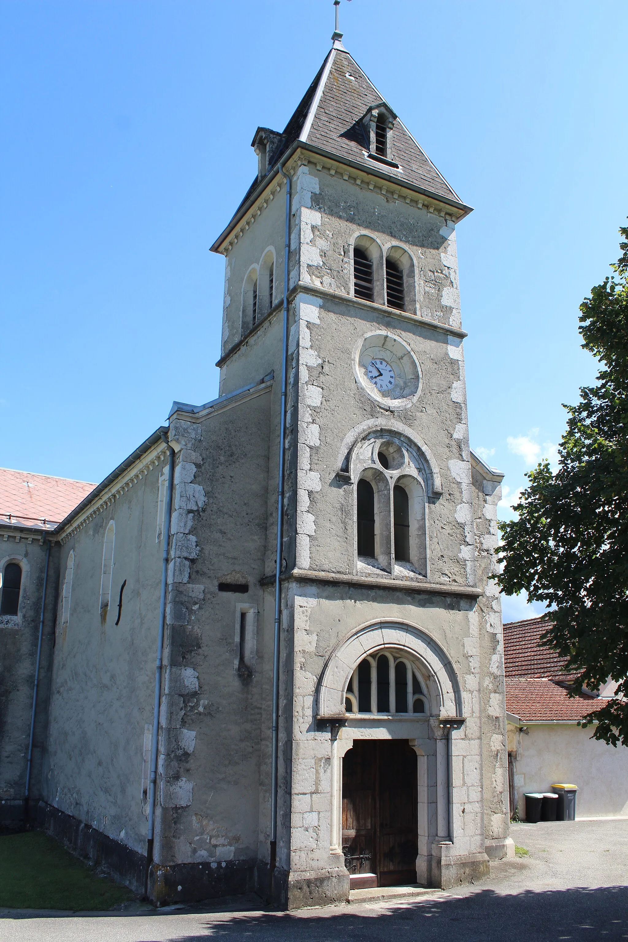 Photo showing: Église Saint-Jean-Baptiste de Lhôpital.