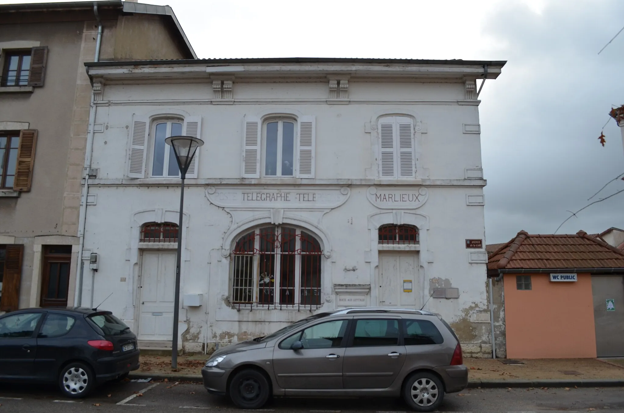 Photo showing: Bureau de poste de Marlieux.