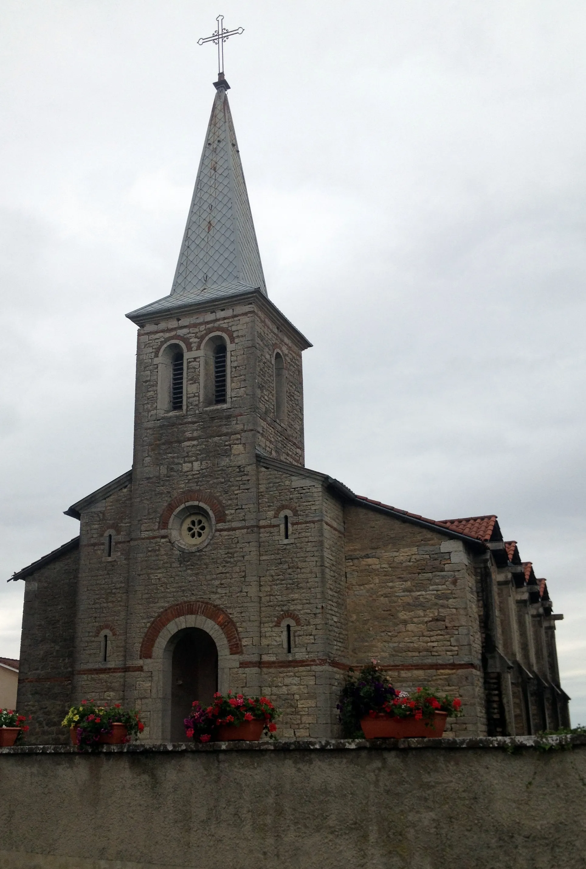 Photo showing: Église Saint-Corneille de Pizay.