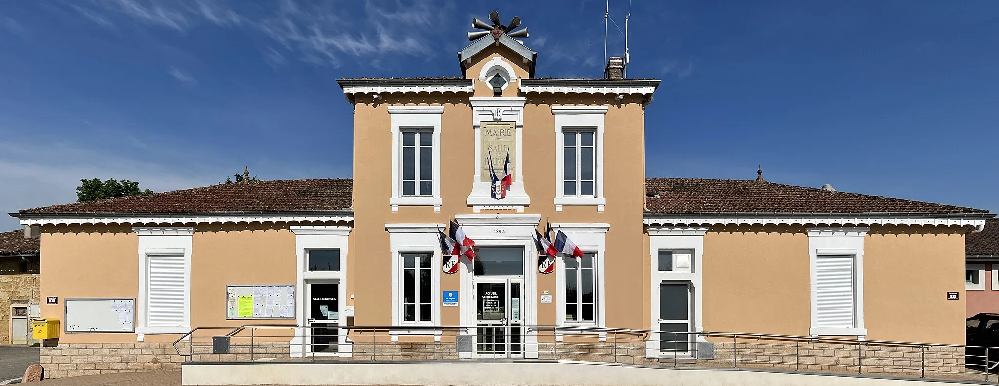Photo showing: Mairie de Perrex.