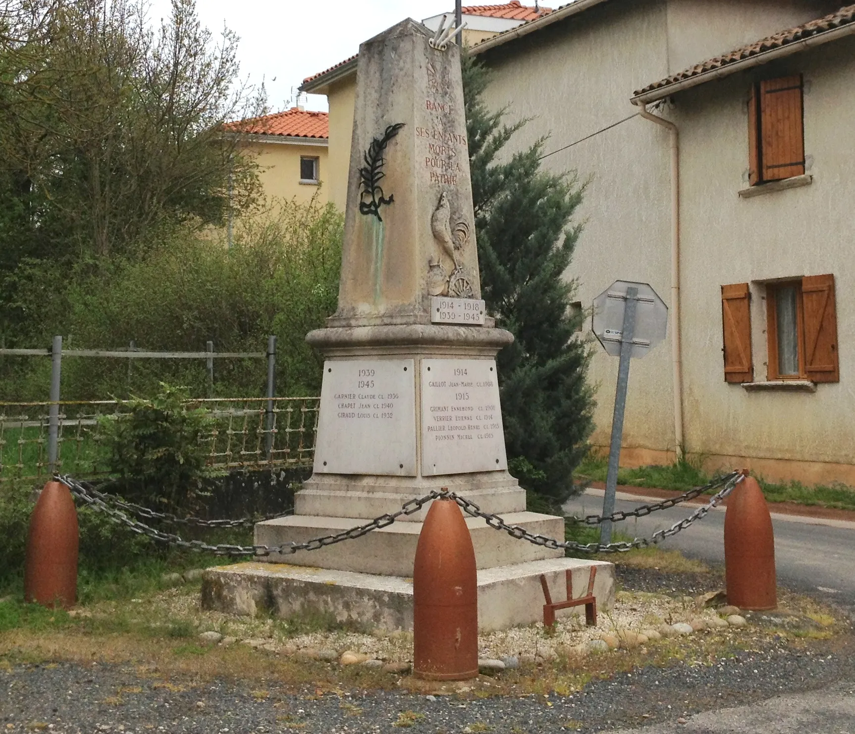 Photo showing: War memorial of Rancé (Ain).