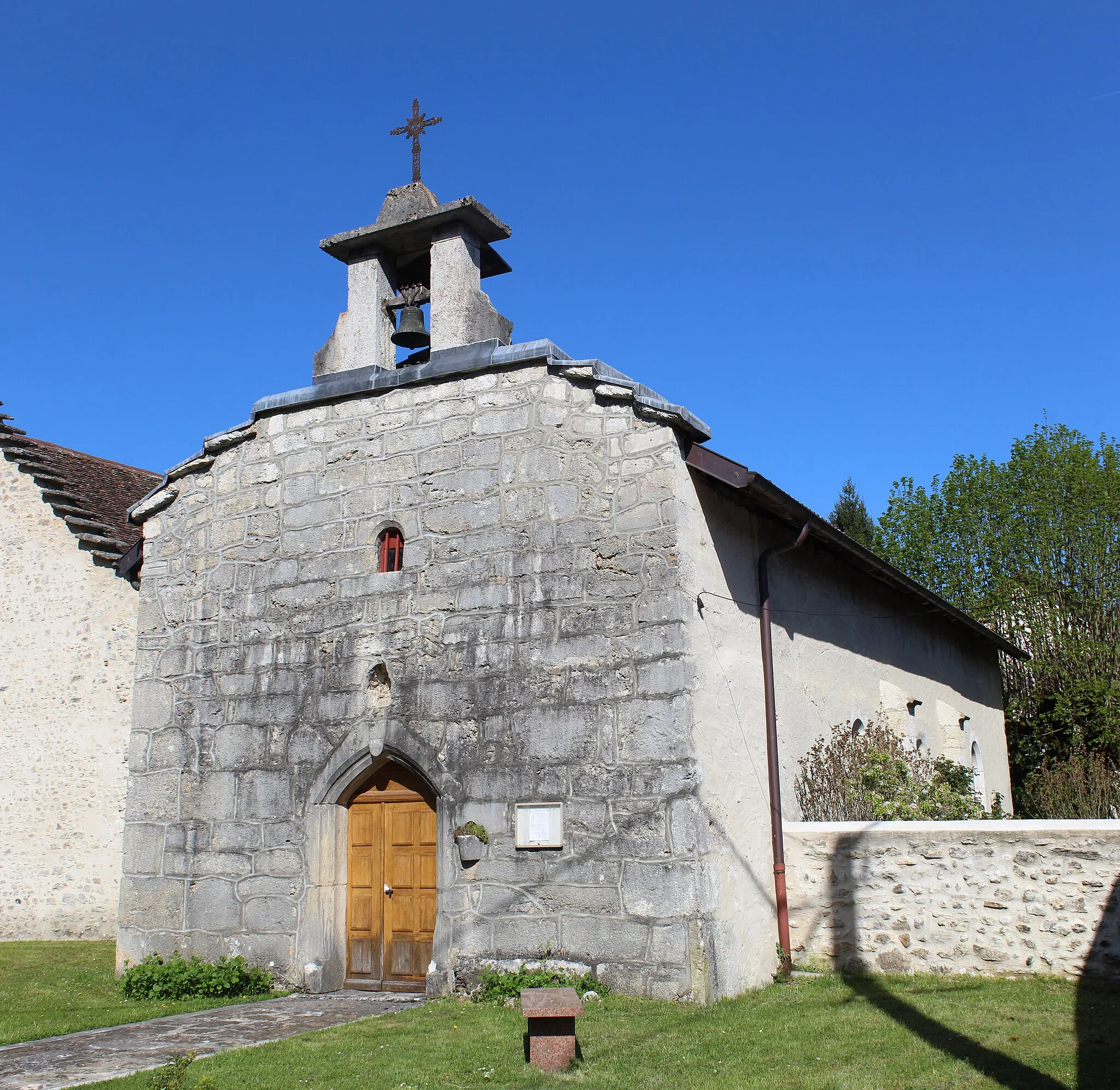 Photo showing: Chapelle Saint-Georges de Pugieu.