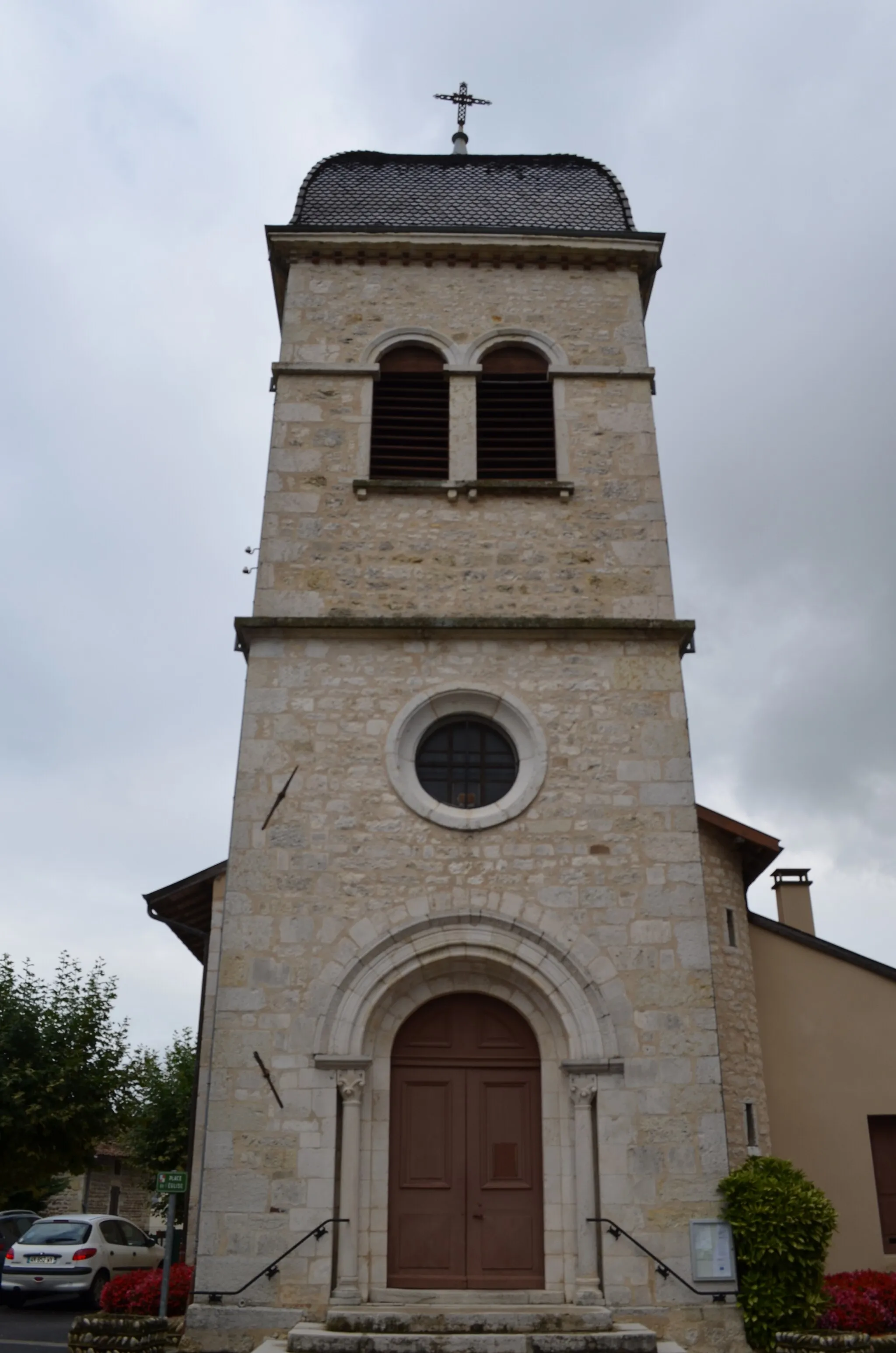 Photo showing: Église Saint-Pierre de Priay.