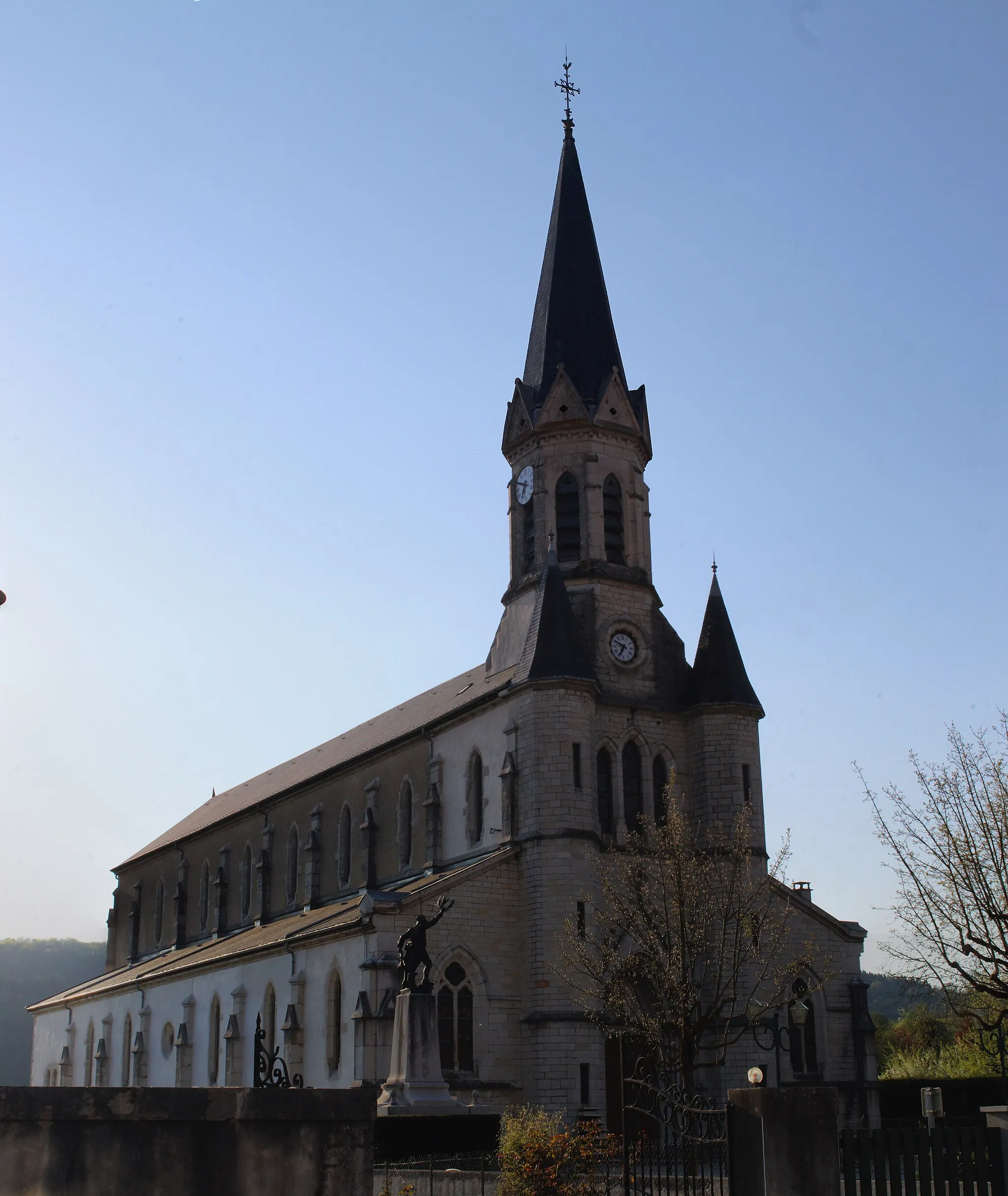 Photo showing: Église Saint-Martin de Saint-Martin-du-Frêne.